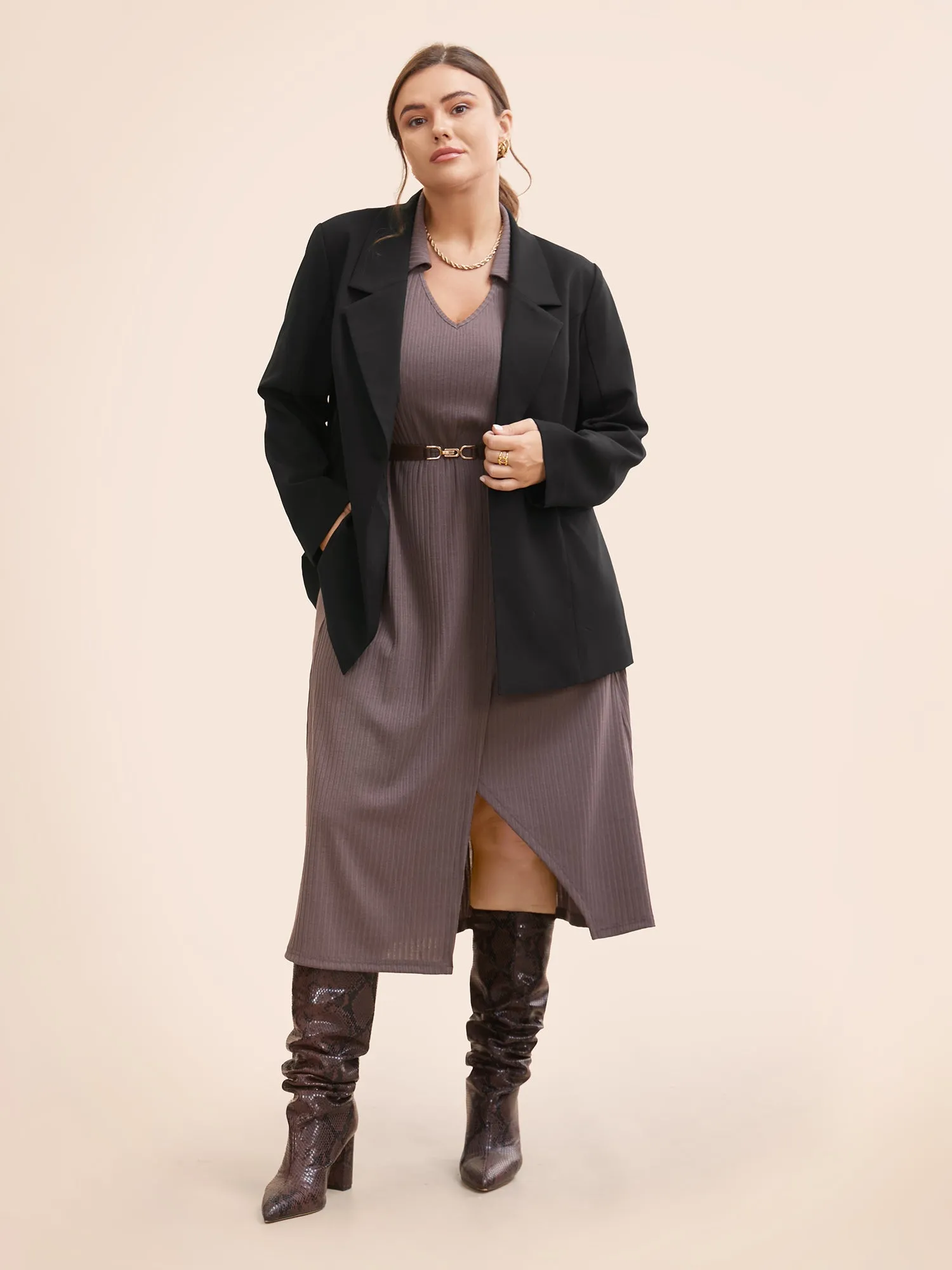 Suit Collar Single Flap Pocket Blazer sold by Bloomchic product image thumbnail 2