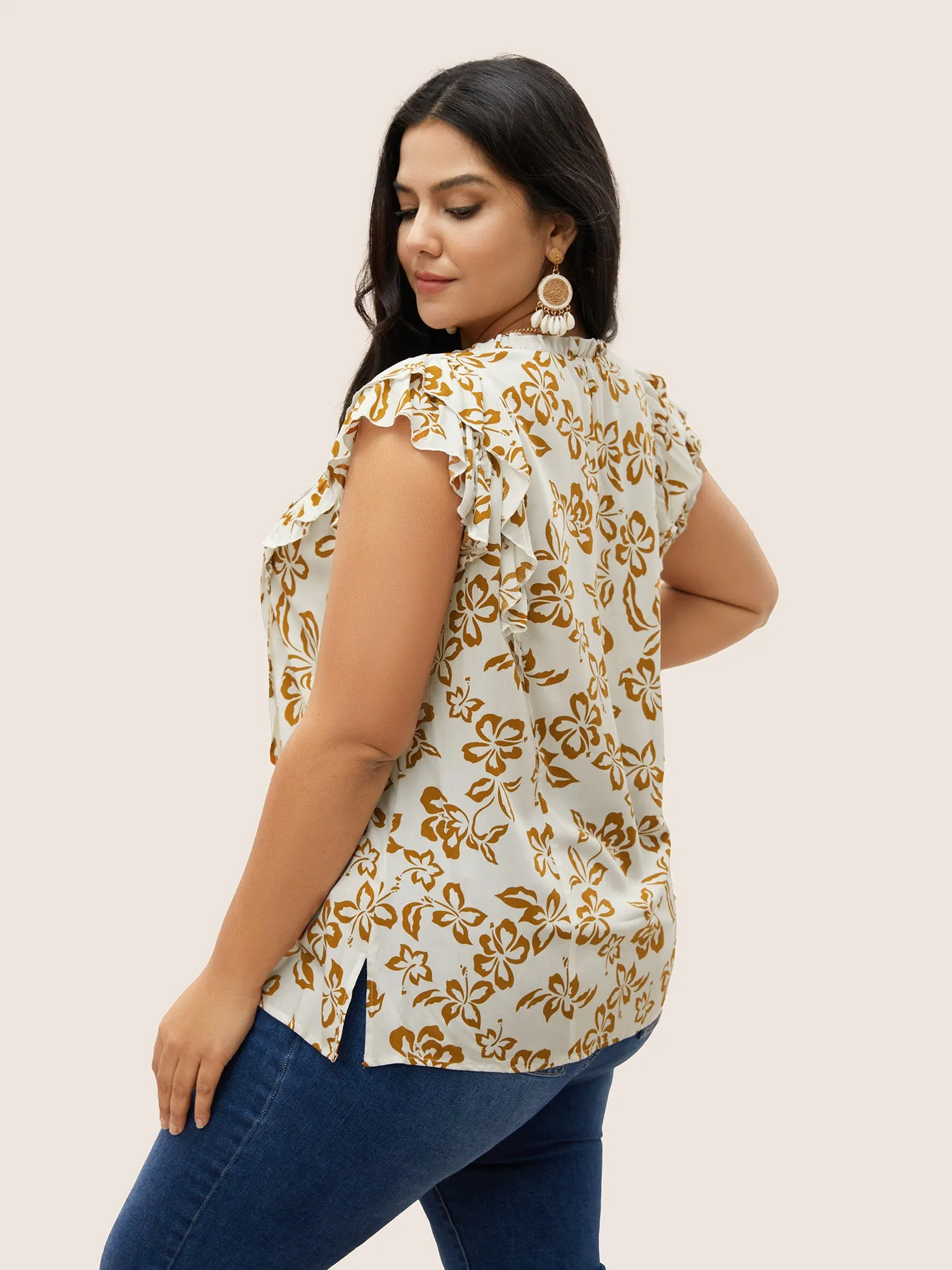 Silhouette Floral Print Tiered Ruffle Cap Sleeve Blouse sold by Bloomchic product image thumbnail 4