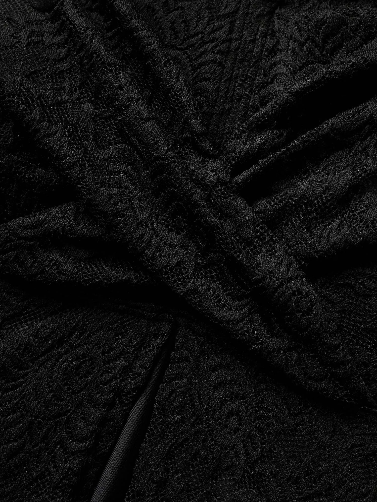 V Neck Lace Insert Gathered Swim Top sold by Bloomchic product image thumbnail 5