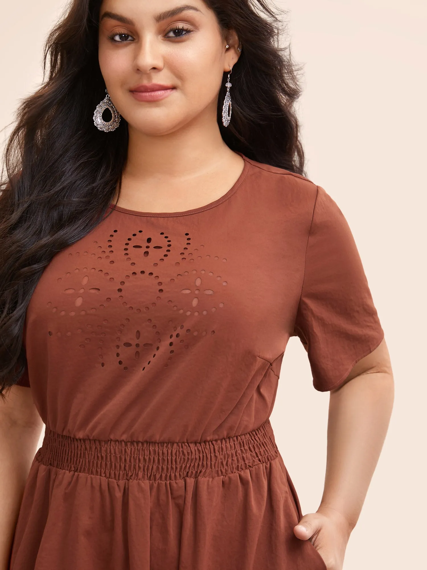 Floral Burnout Stretchy Waist Midi Dress sold by Bloomchic product image thumbnail 4