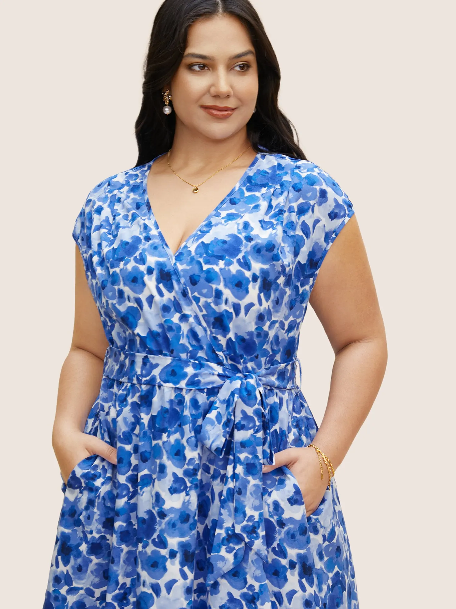 Watercolor Floral Dolman Sleeve Maxi Dress sold by Bloomchic product image thumbnail 4