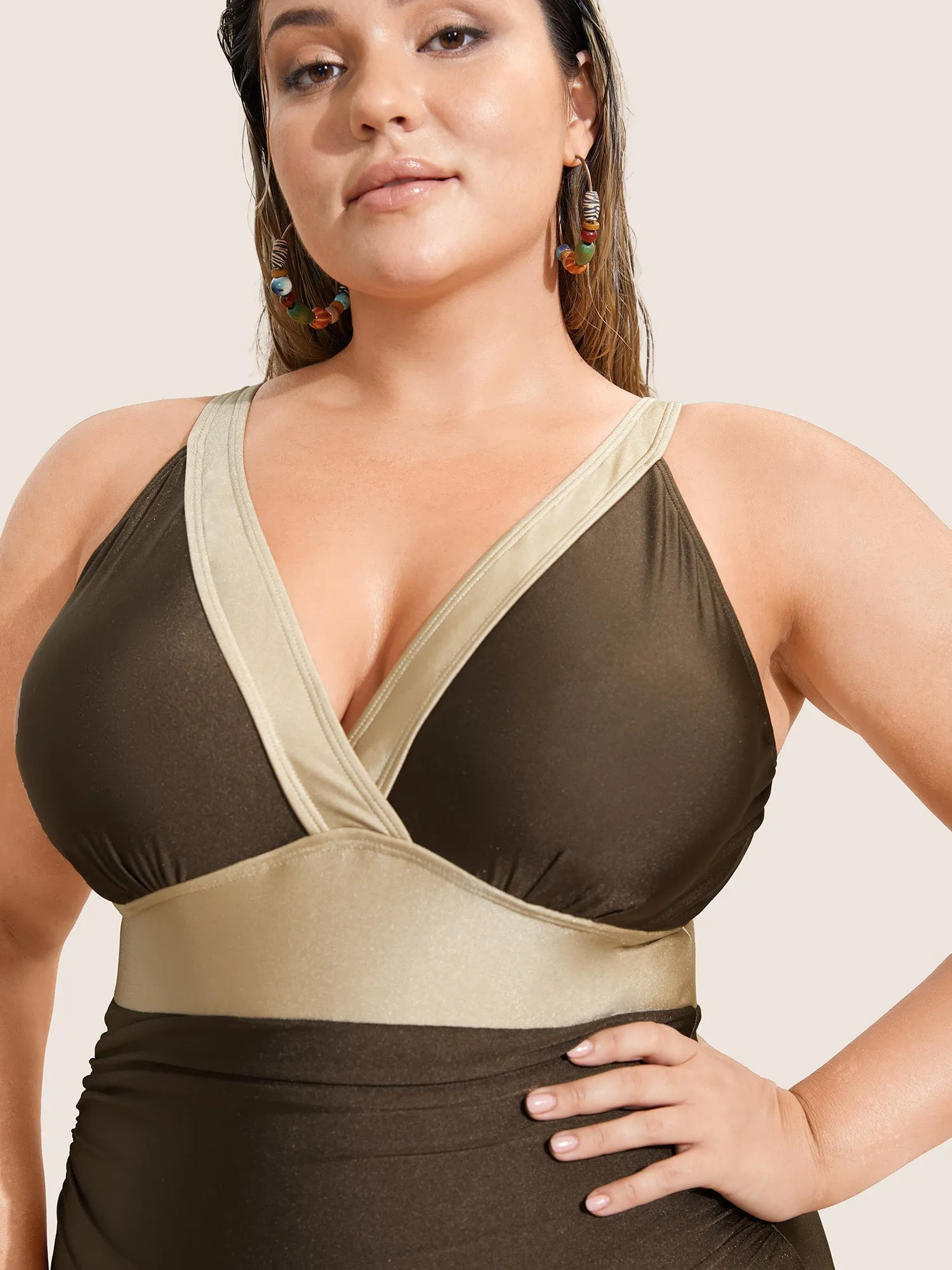 Two Tone Wrap Ruched One Piece Swimsuit sold by Bloomchic product image thumbnail 4