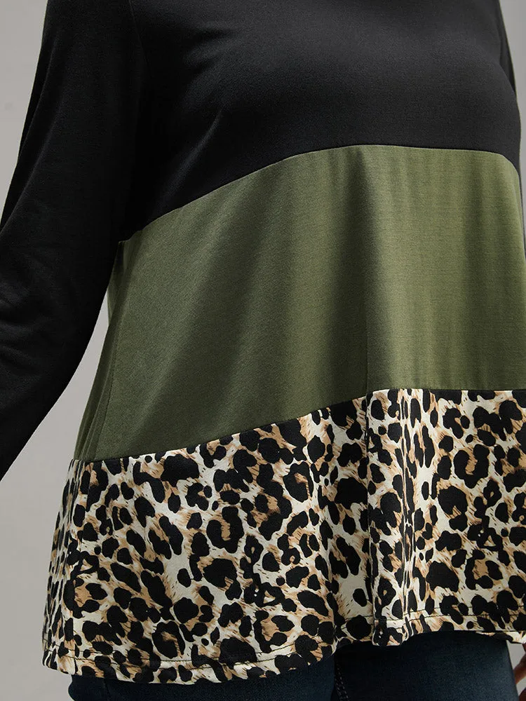 Colorblock Leopard Contrast Round Neck T-shirt sold by Bloomchic product image thumbnail 5