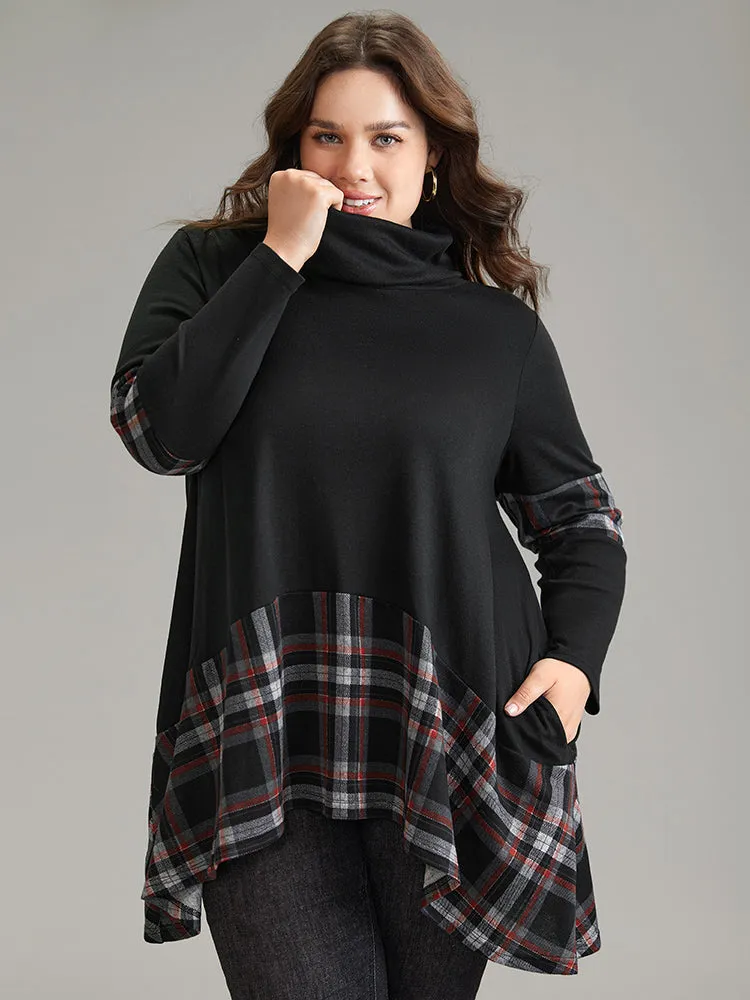 Plaid Patchwork Asymmetrical Hem Pocket T-shirt sold by Bloomchic product image thumbnail 3