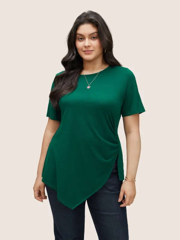 Plain Gathered Split Asymmetrical Hem T-shirt sold by Bloomchic