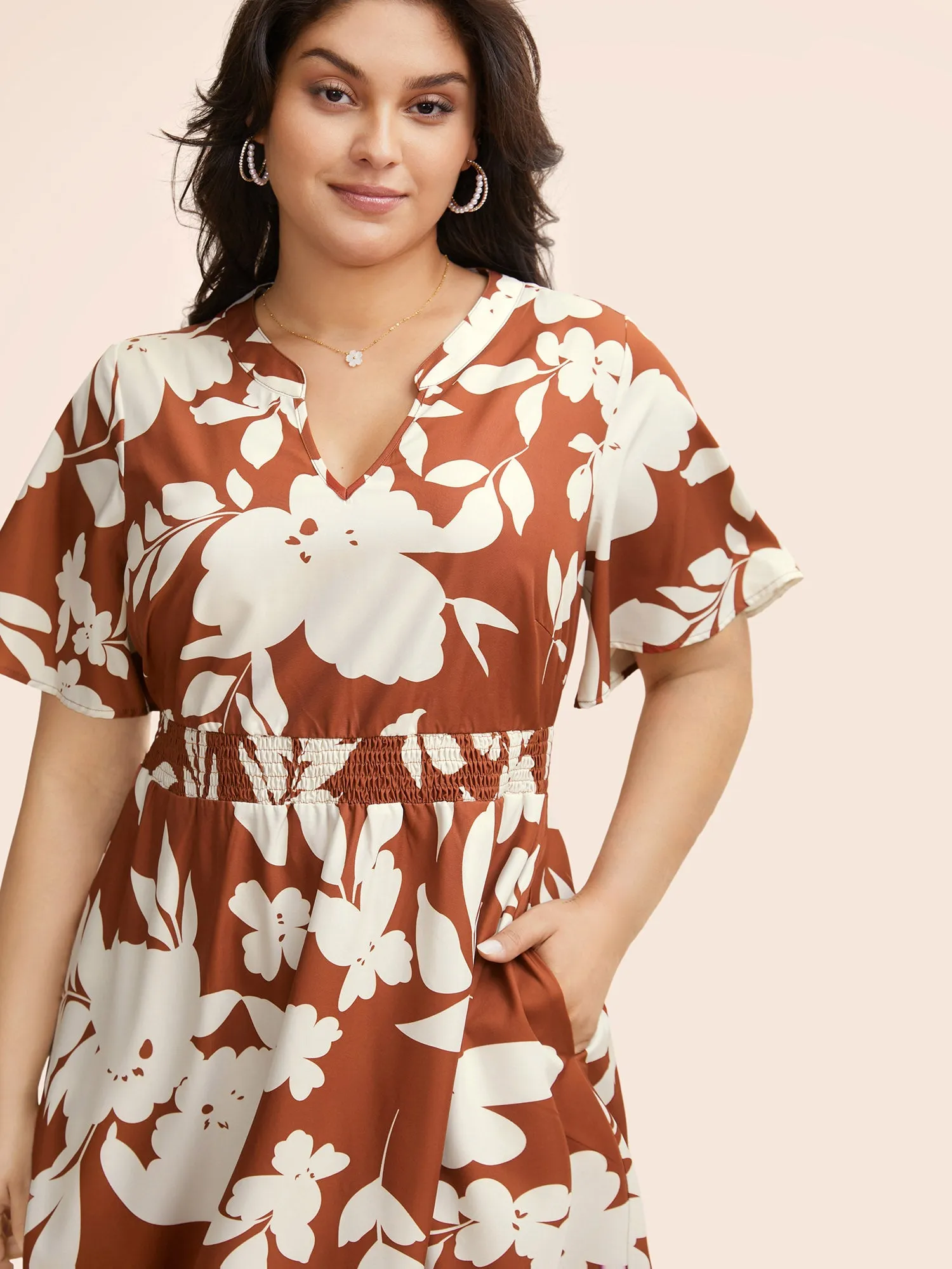 Silhouette Floral Print Shirred Ruffles Dress sold by Bloomchic product image thumbnail 4