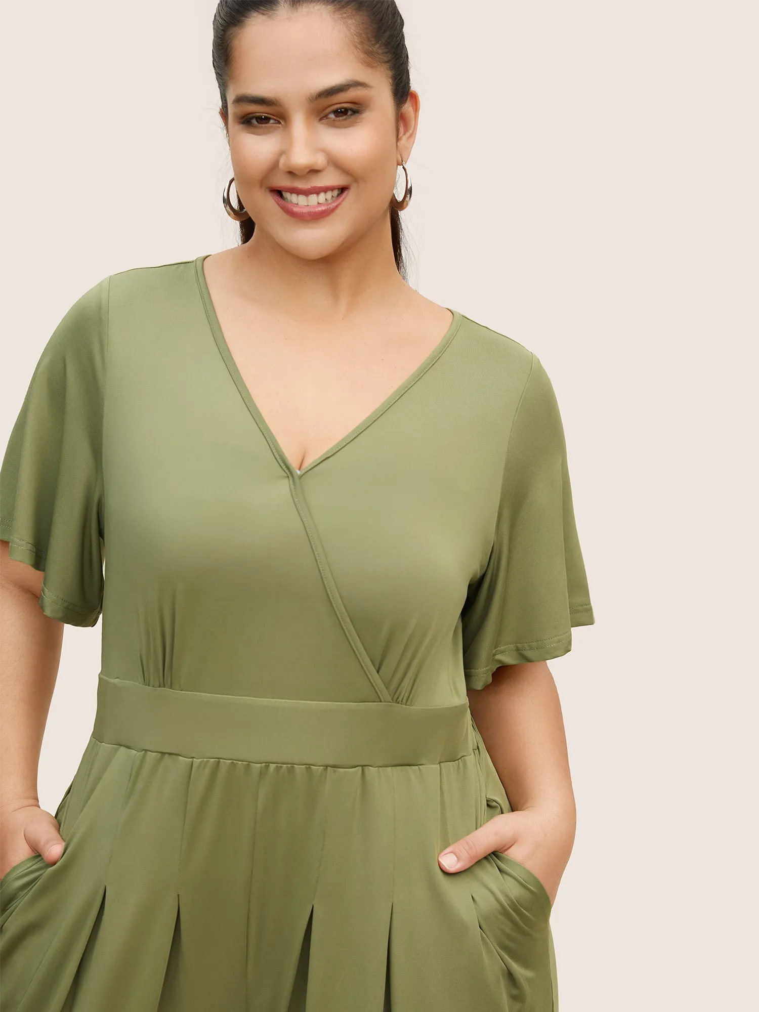 Supersoft Essentials Plain Wrap Pleated Pocket Jumpsuit sold by Bloomchic product image thumbnail 2