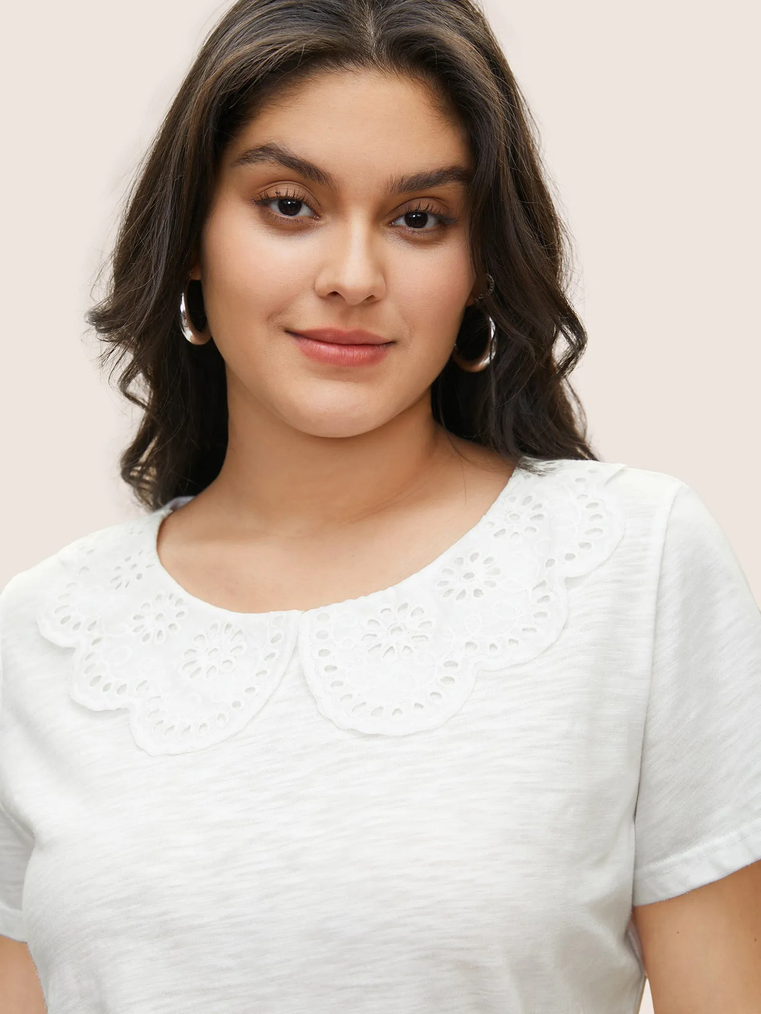 Solid Broderie Anglaise Peter Pan Collar T-shirt sold by Bloomchic product image thumbnail 4