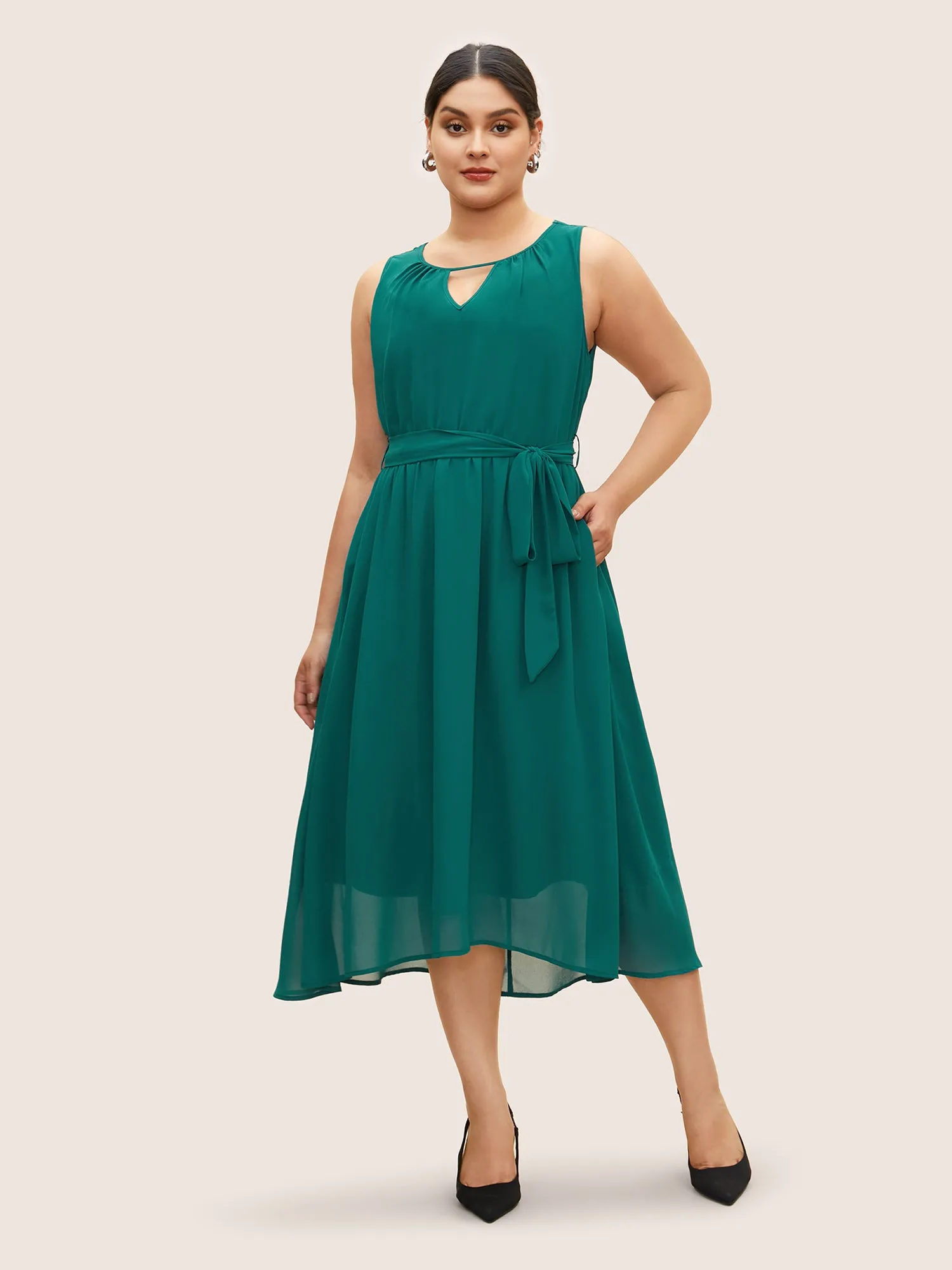 Solid Keyhole Gathered Belted Sleeveless Dress sold by Bloomchic product image thumbnail 3