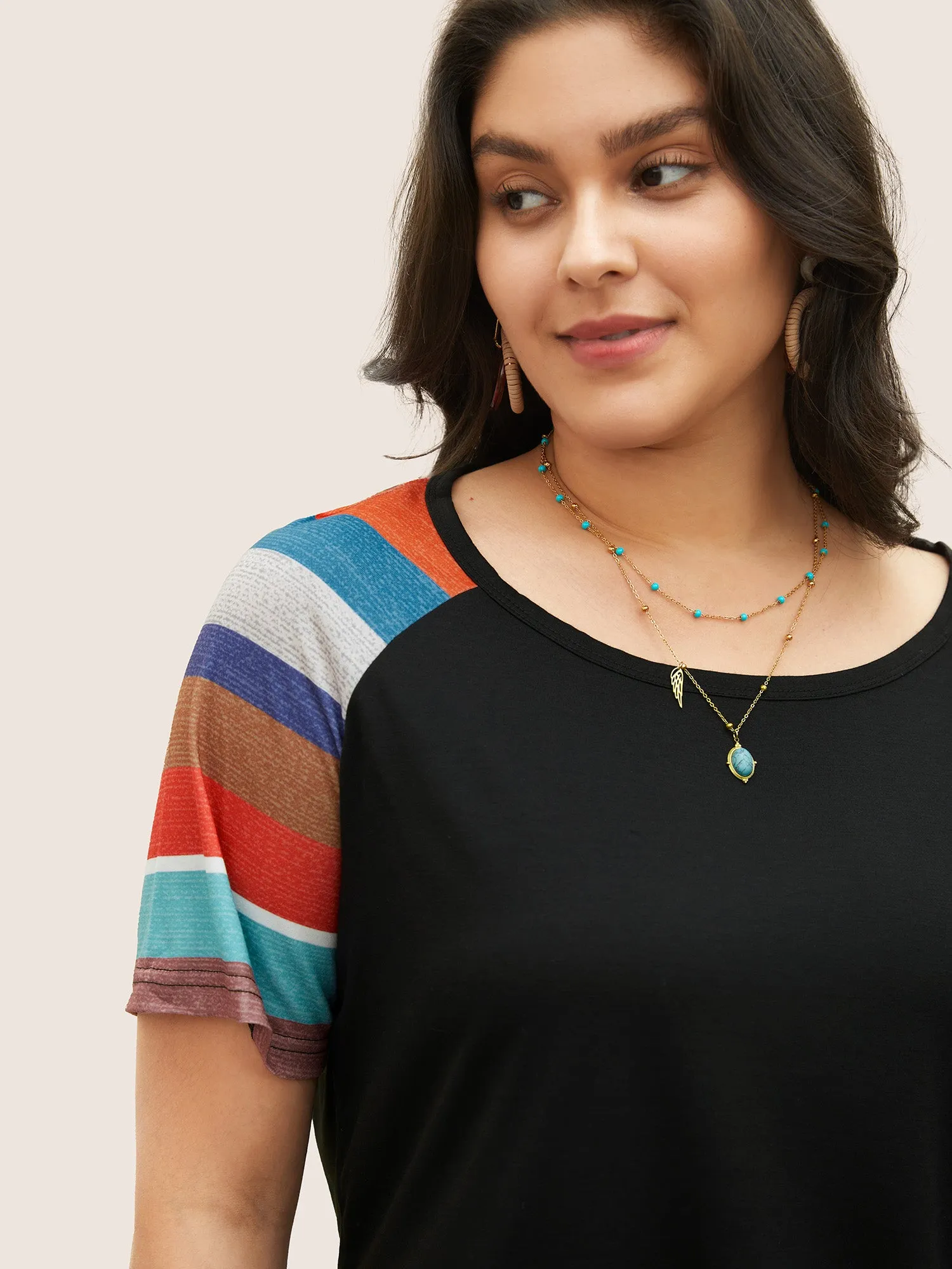 Striped Contrast Raglan Sleeve Round Neck T-shirt sold by Bloomchic product image thumbnail 4