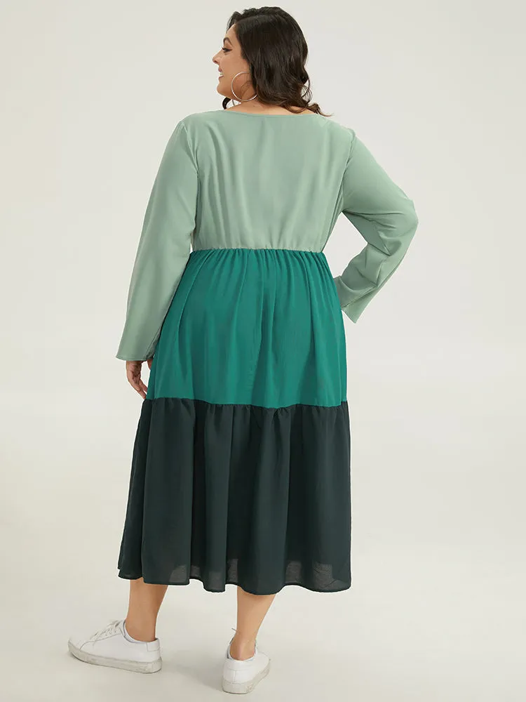 Colorblock Contrast Keyhole Layered Hem Dress sold by Bloomchic product image thumbnail 5