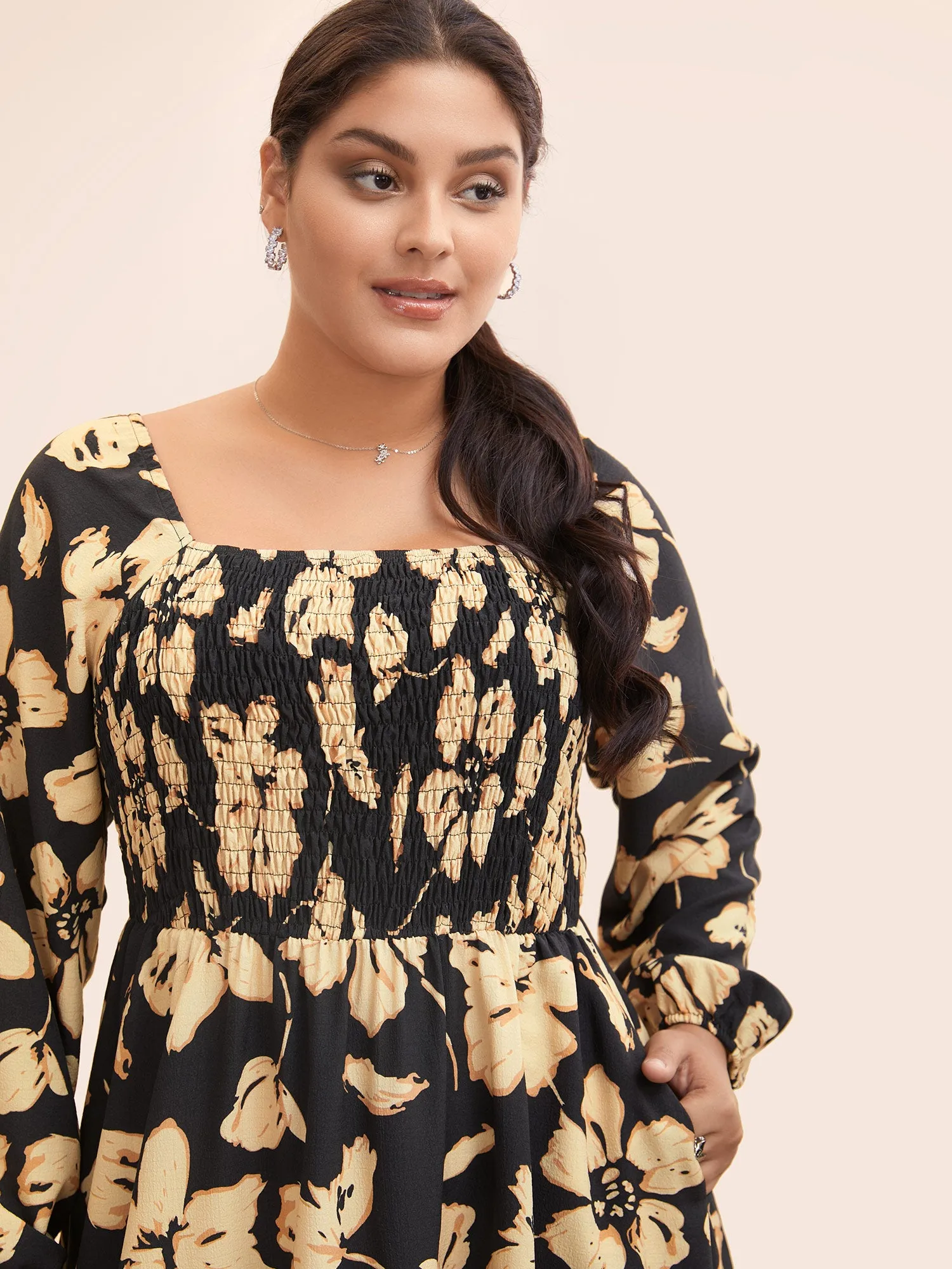 Floral Square Neck Shirred Lantern Sleeve Dress sold by Bloomchic product image thumbnail 3