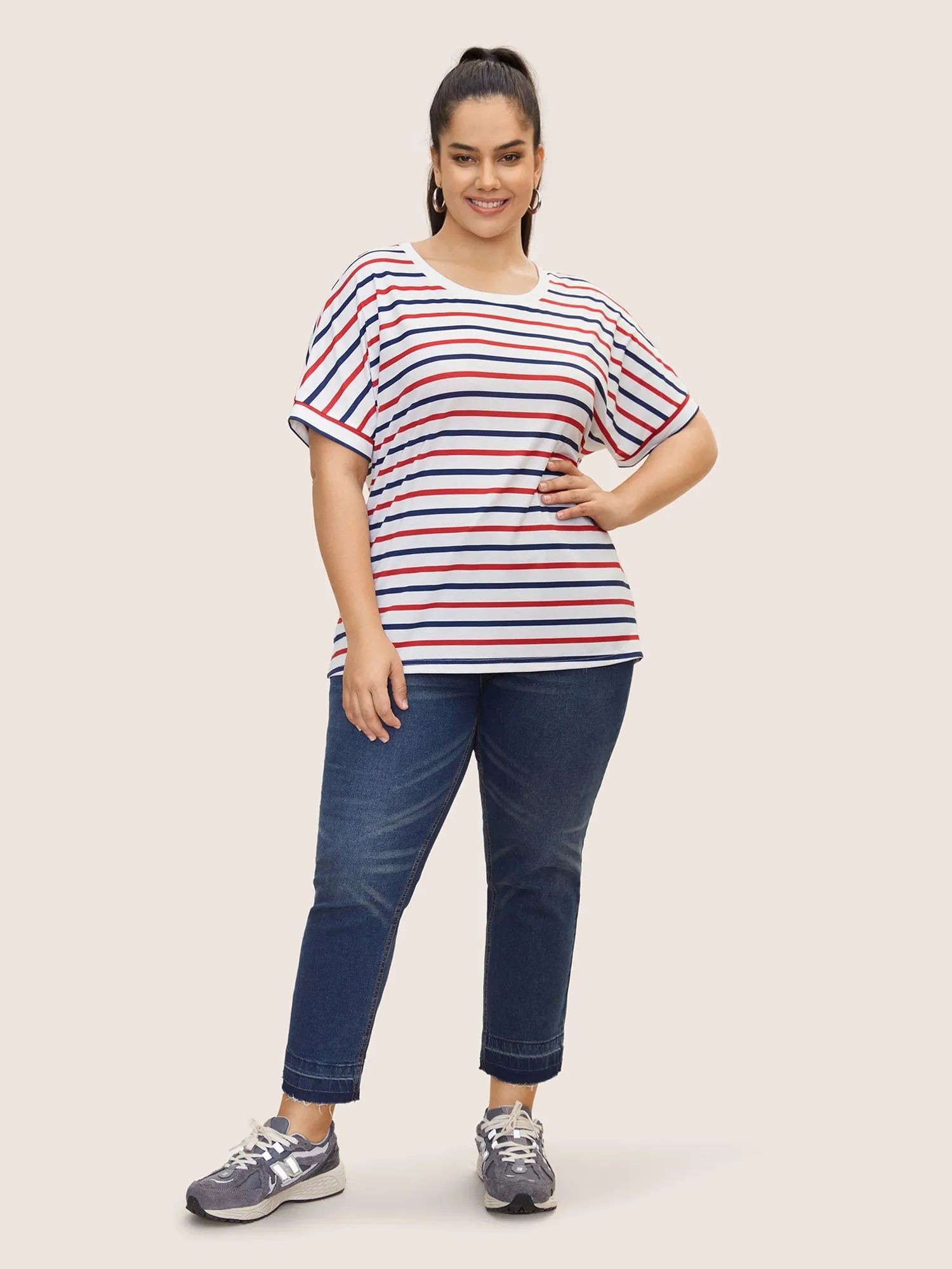 Crew Neck Contrast Striped Batwing Sleeve T-shirt sold by Bloomchic product image thumbnail 4