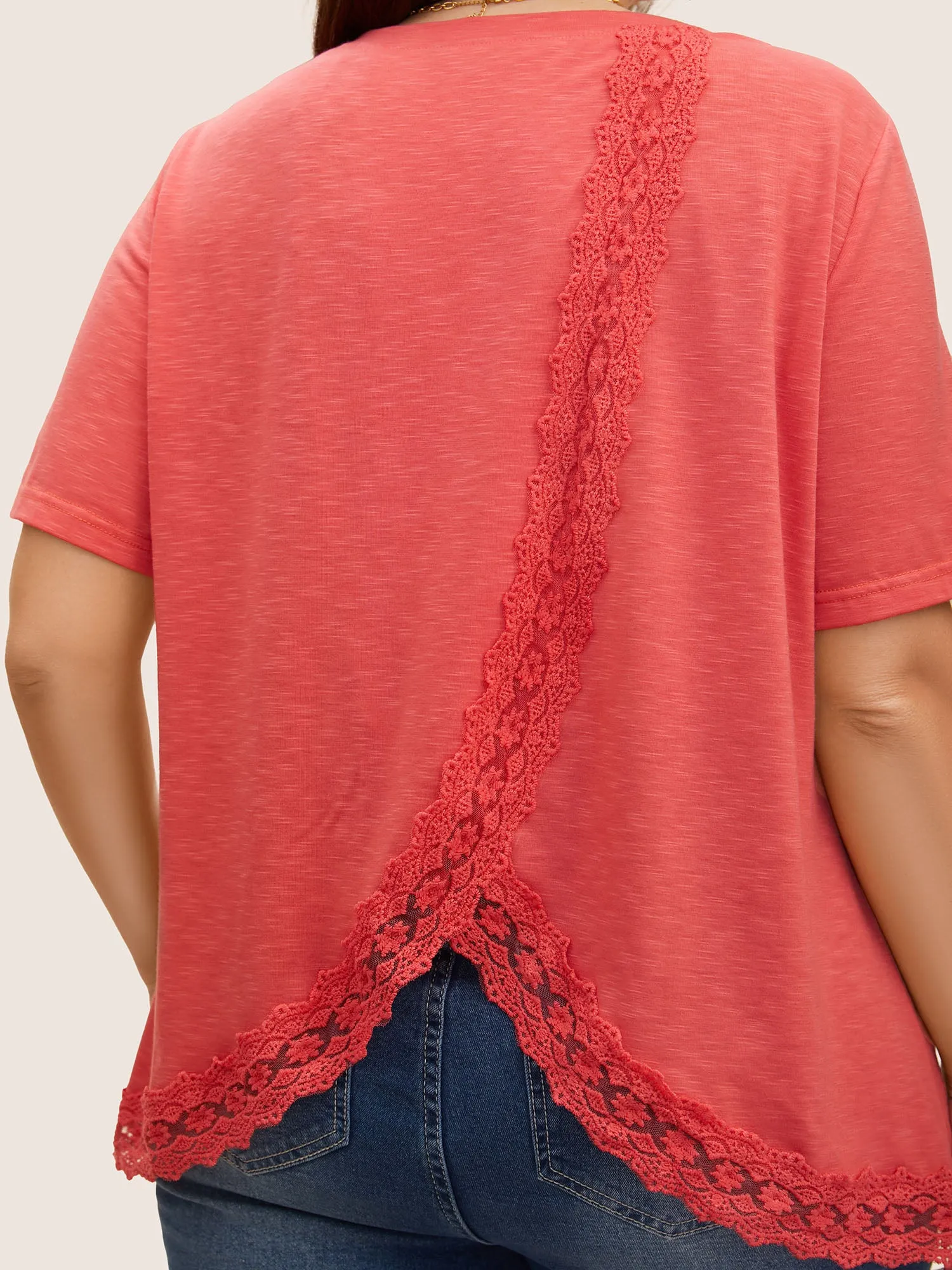 Crew Neck Lace Patchwork Wrap T-shirt sold by Bloomchic product image thumbnail 3