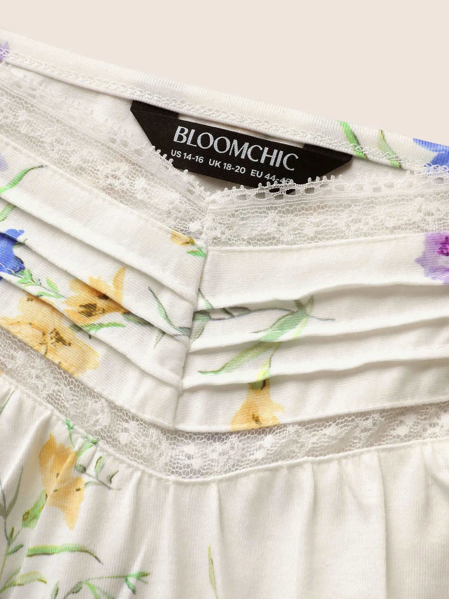 Floral Print Guipure Lace Pleated Sleep Dress sold by Bloomchic product image thumbnail 5