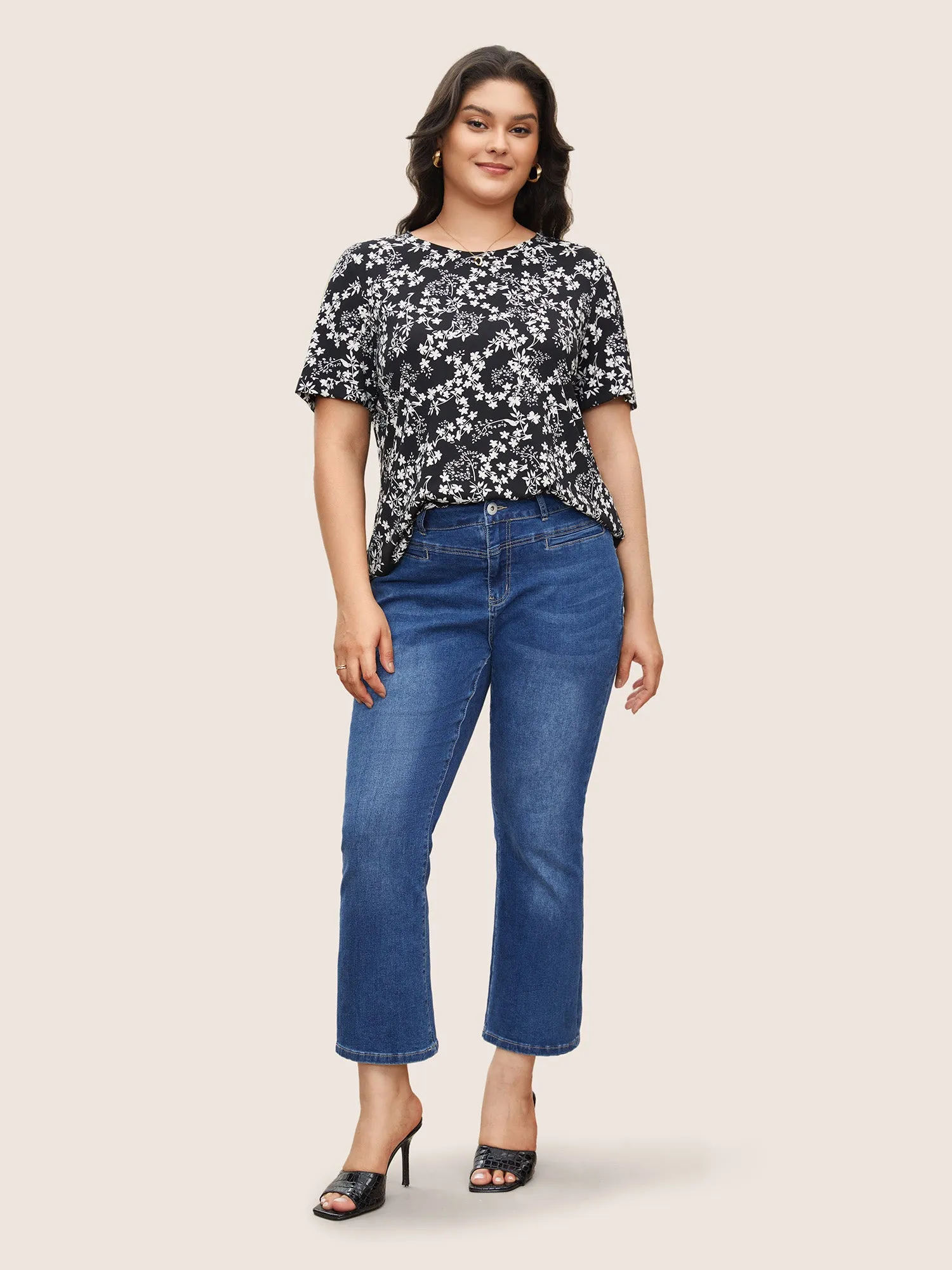 Floral Print Round Neck T-shirt sold by Bloomchic product image thumbnail 2