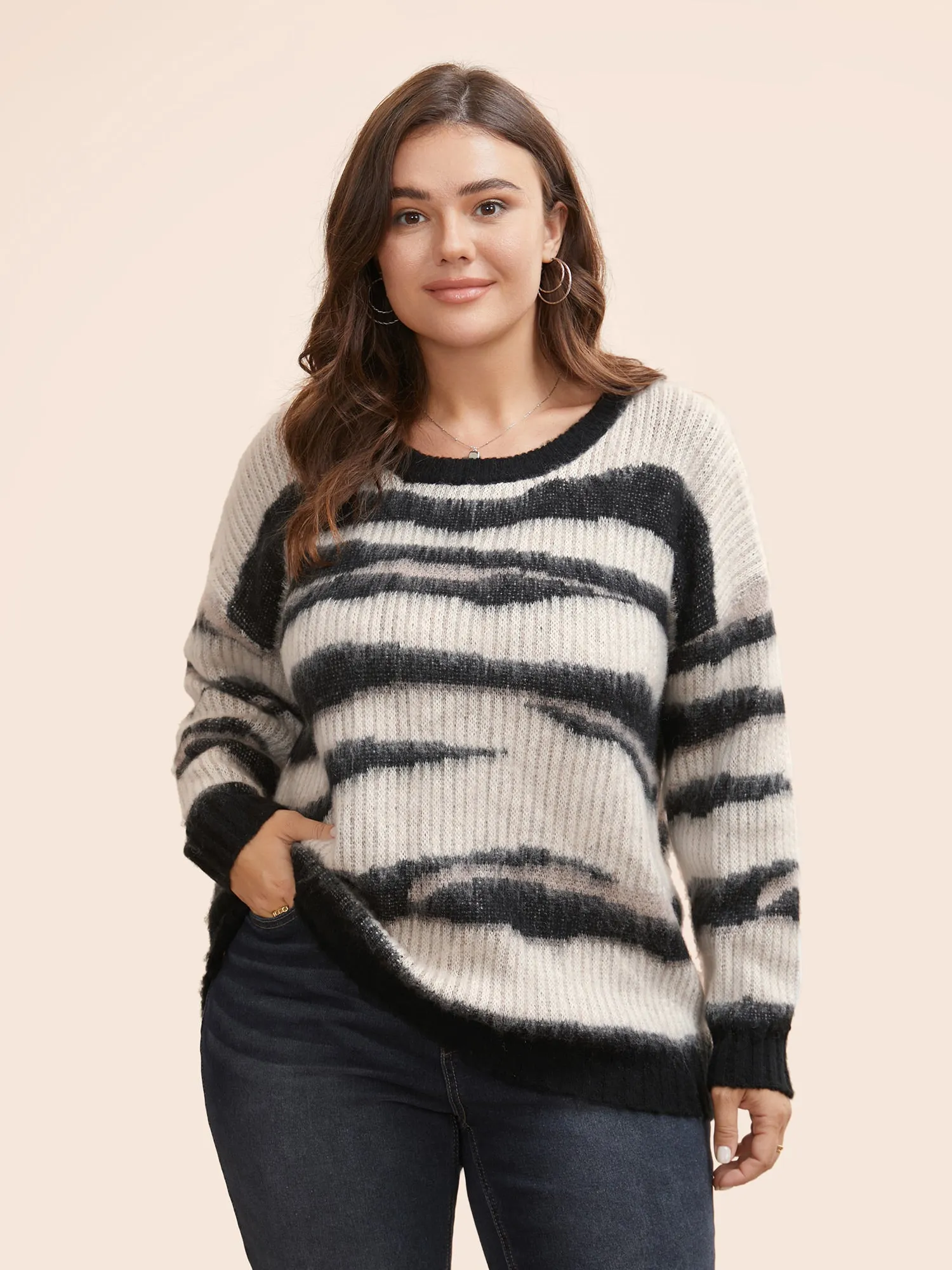 Synthetic Texture Contrast Drop Shoulder Pullover sold by Bloomchic product image thumbnail 3