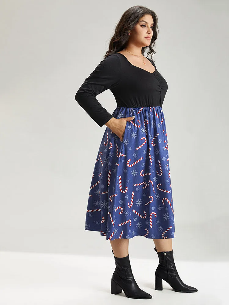 Snowflake & Christmas Candy Print Pocket Ruched Dress sold by Bloomchic product image thumbnail 4