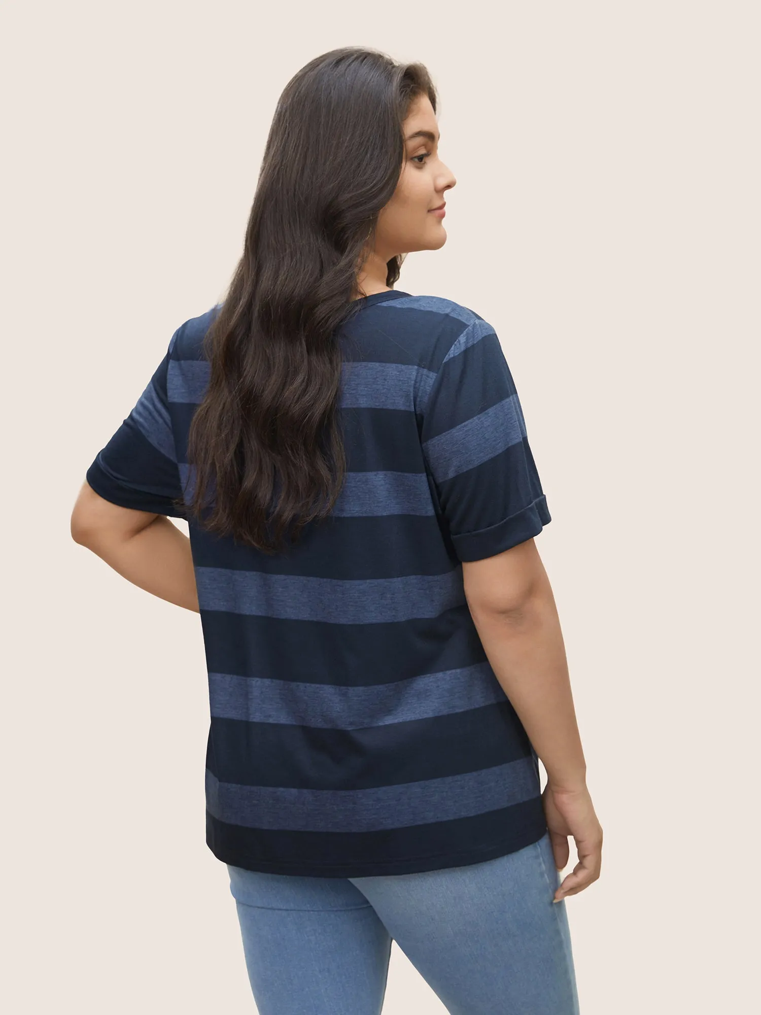 V Neck Striped Patched Pocket T-shirt sold by Bloomchic product image thumbnail 2