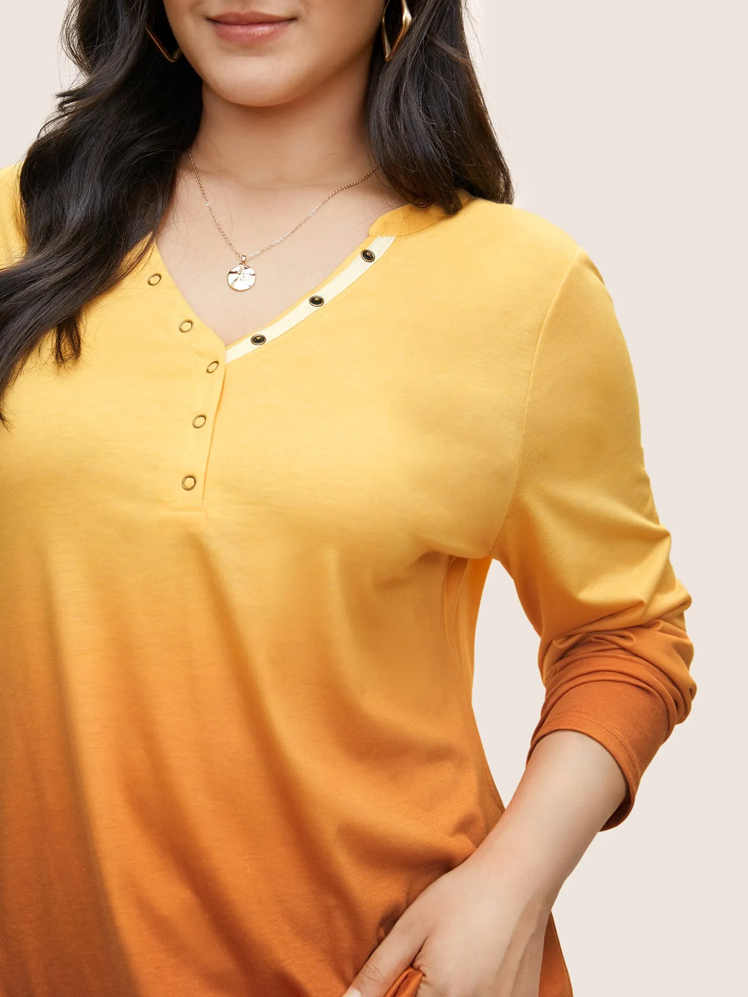 Ombre Contrast Button Up T-shirt sold by Bloomchic product image thumbnail 4