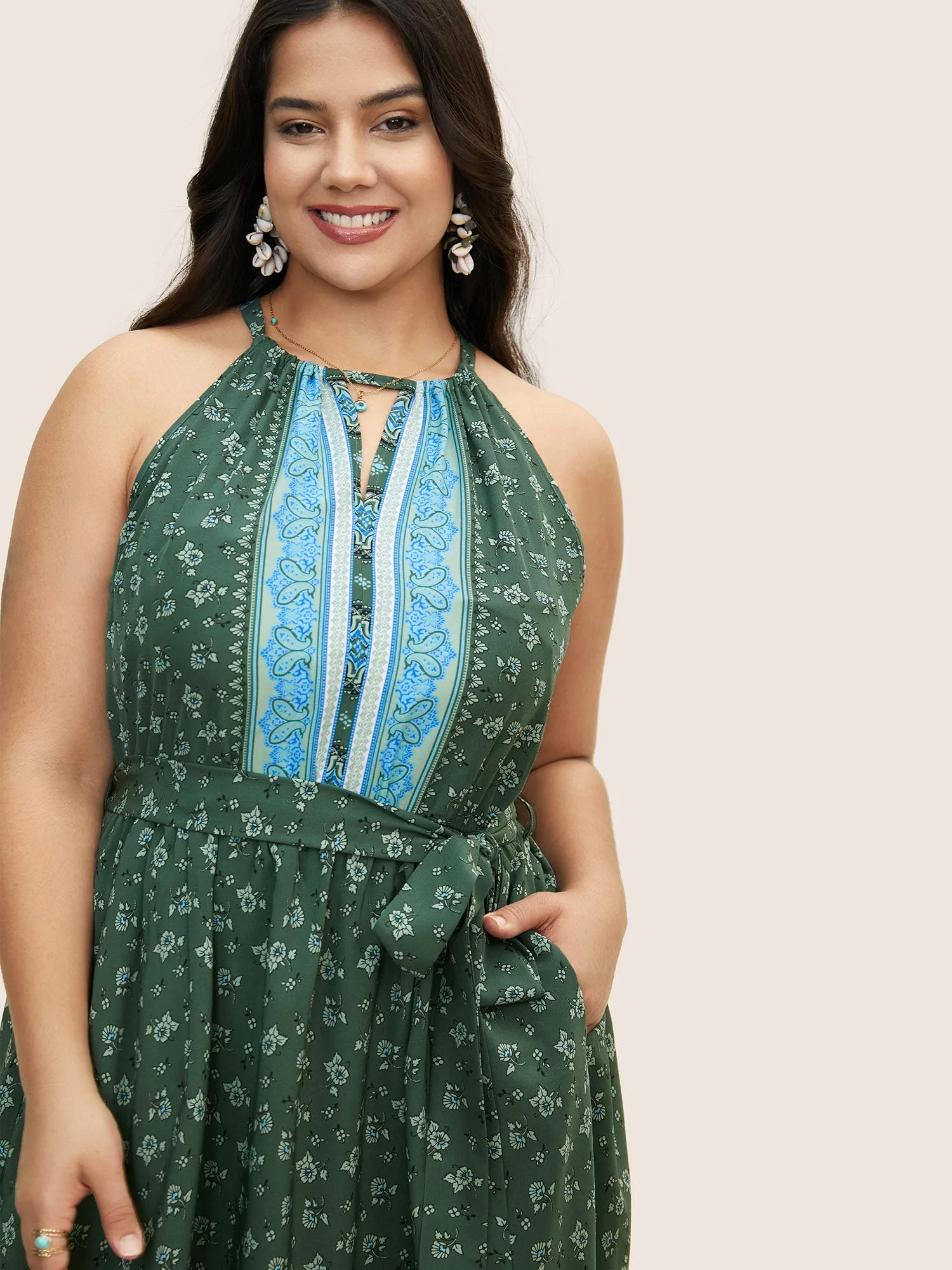 Bandana Print Halter Neck Tie Knot Dress sold by Bloomchic product image thumbnail 4