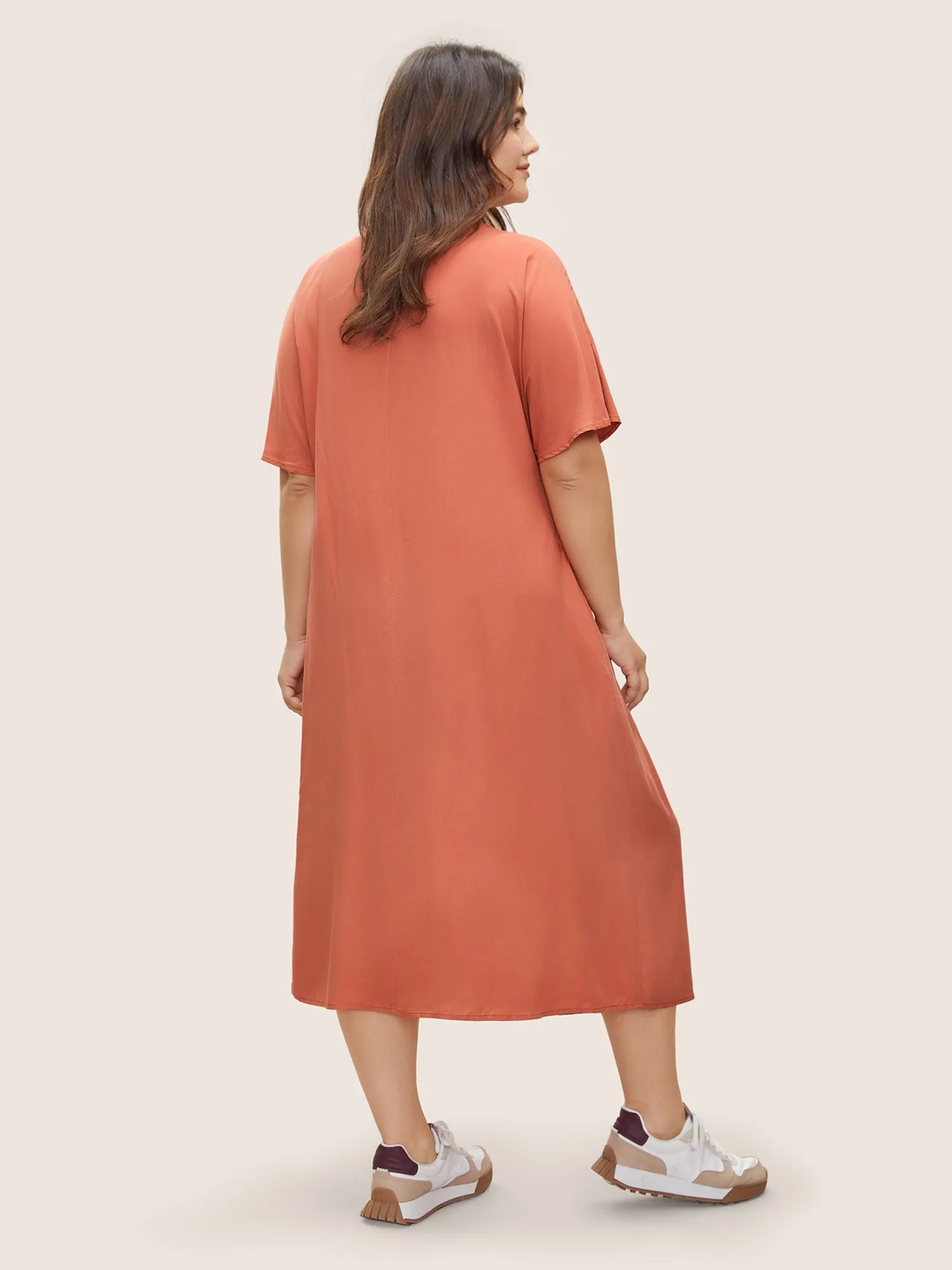 Plain Pleated Pocket Rayon Midi Dress sold by Bloomchic product image thumbnail 4
