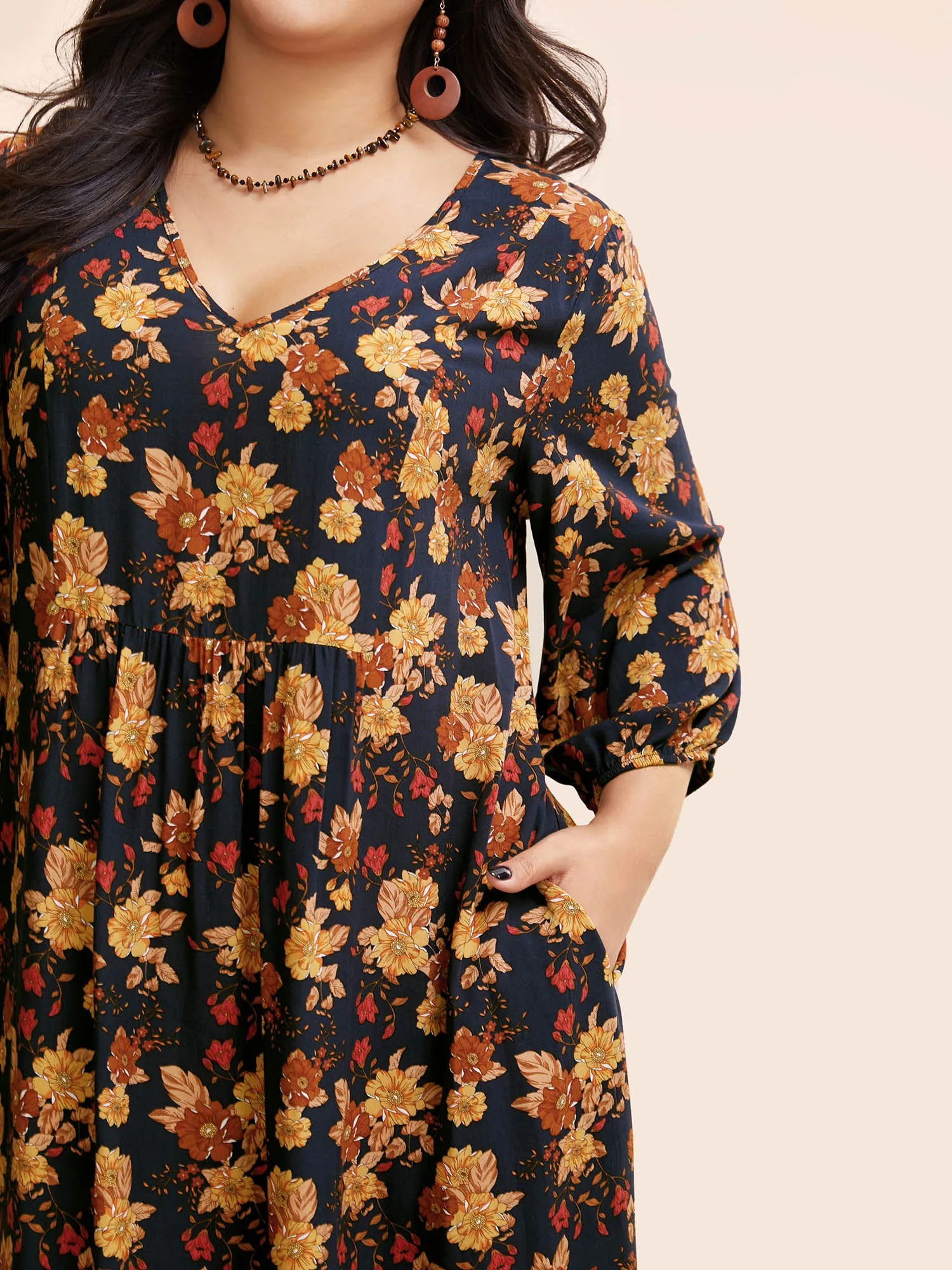 Supersoft Essentials Floral Print Pocket V Neck Dress sold by Bloomchic product image thumbnail 4