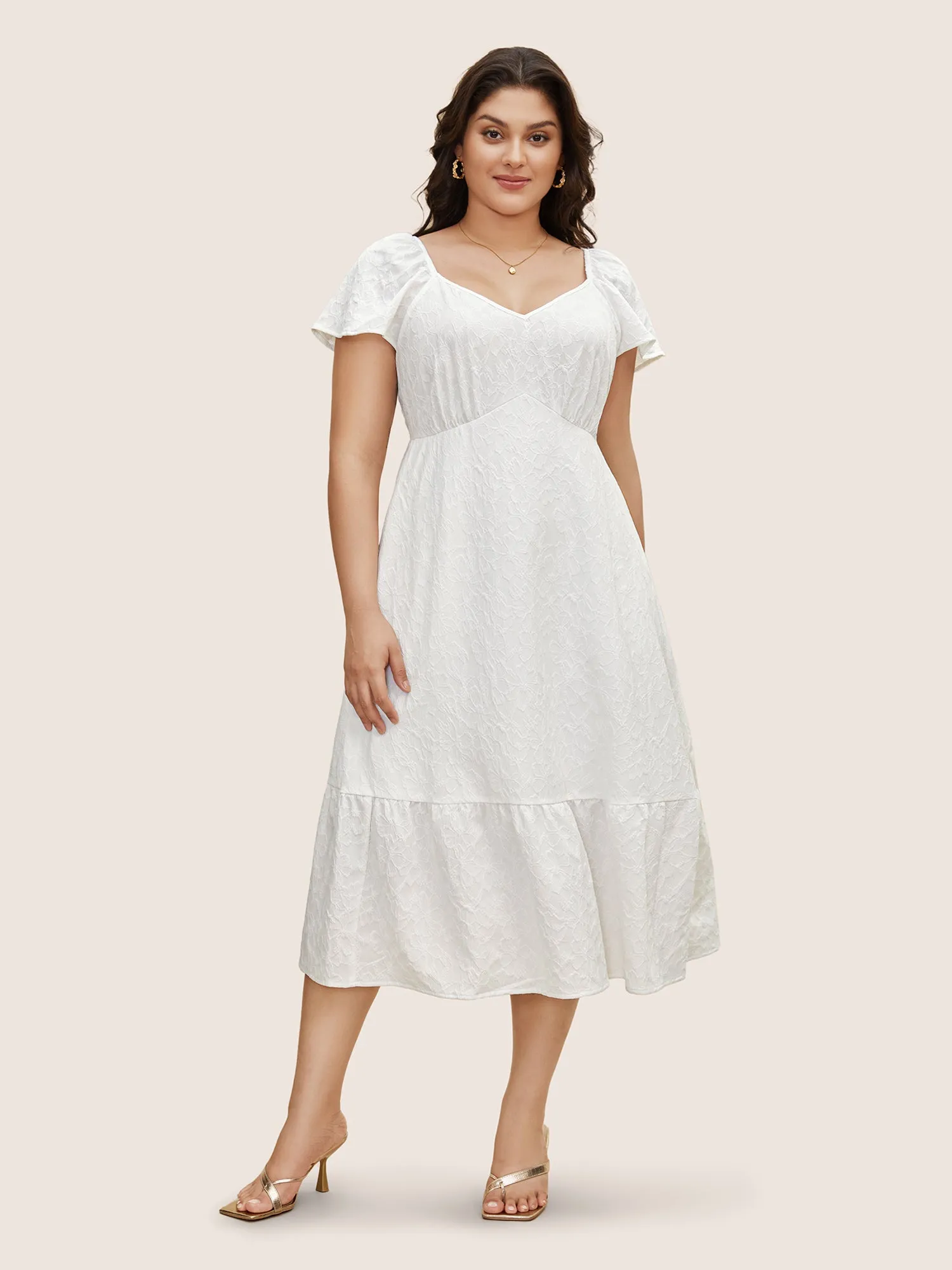Heart Neckline Jacquard Textured Midi Dress sold by Bloomchic product image thumbnail 3