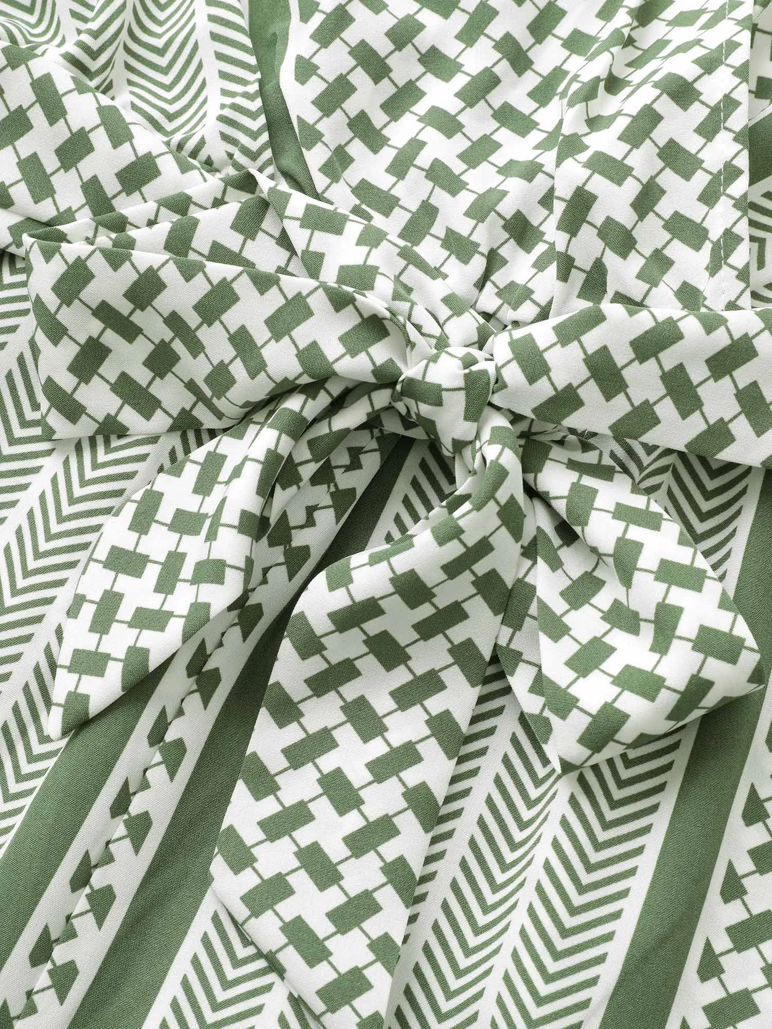 Geometric Contrast Dolman Sleeve Pocket Belted Wrap Jumpsuit sold by Bloomchic product image thumbnail 5