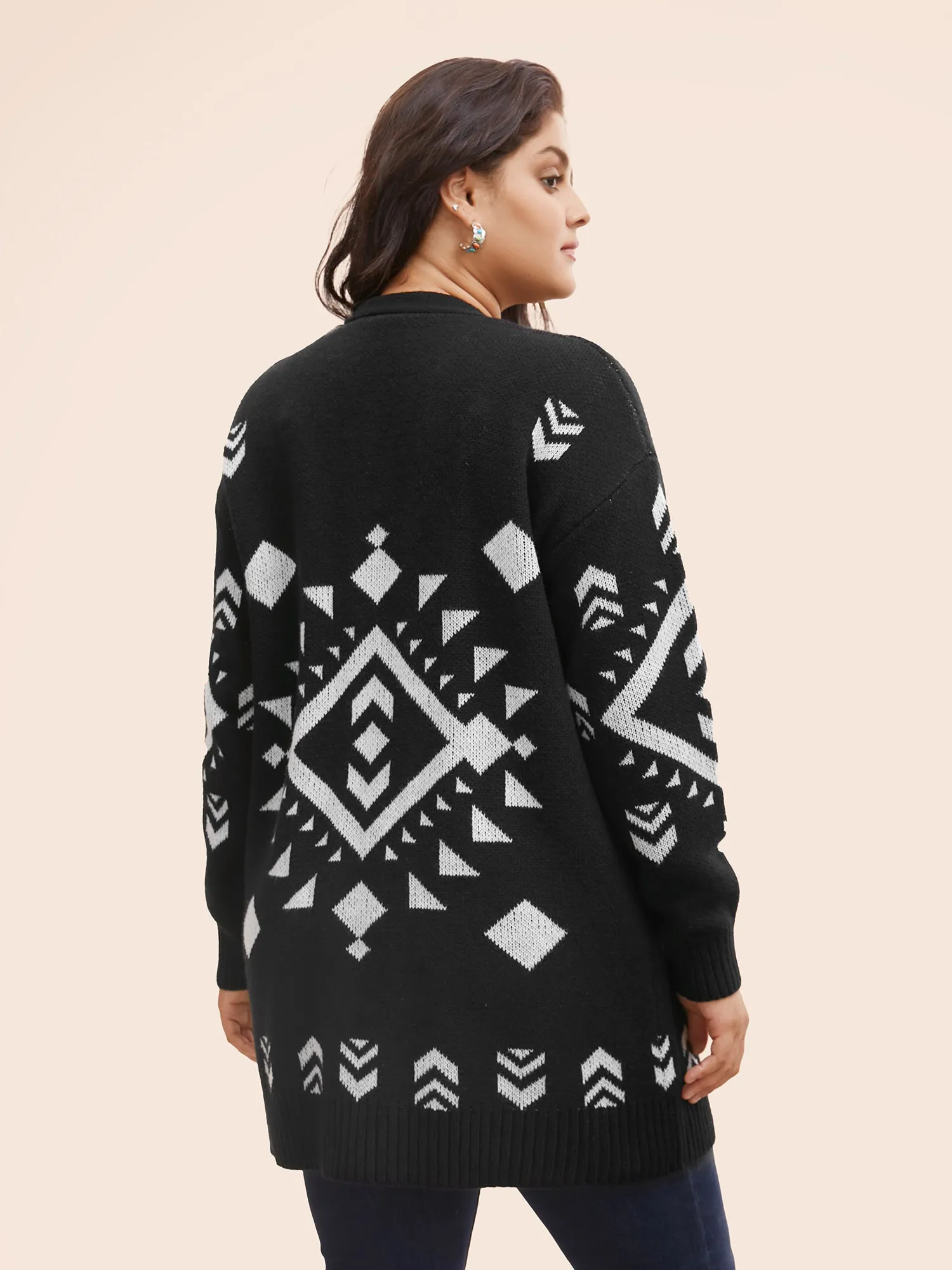 Geometric Pattern Pockets Long Cardigan sold by Bloomchic product image thumbnail 2