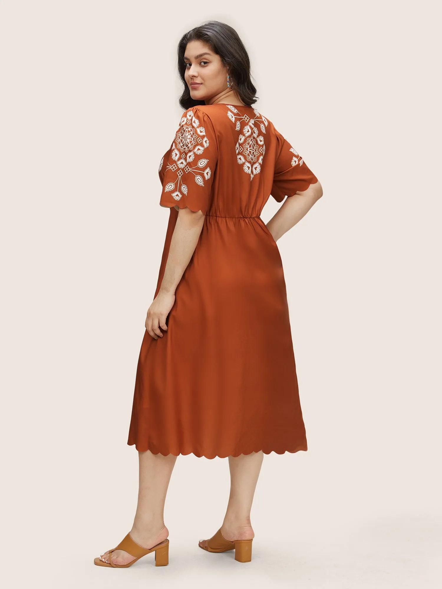 Bandana Print Pocket Pleated Detail Dress sold by Bloomchic product image thumbnail 2