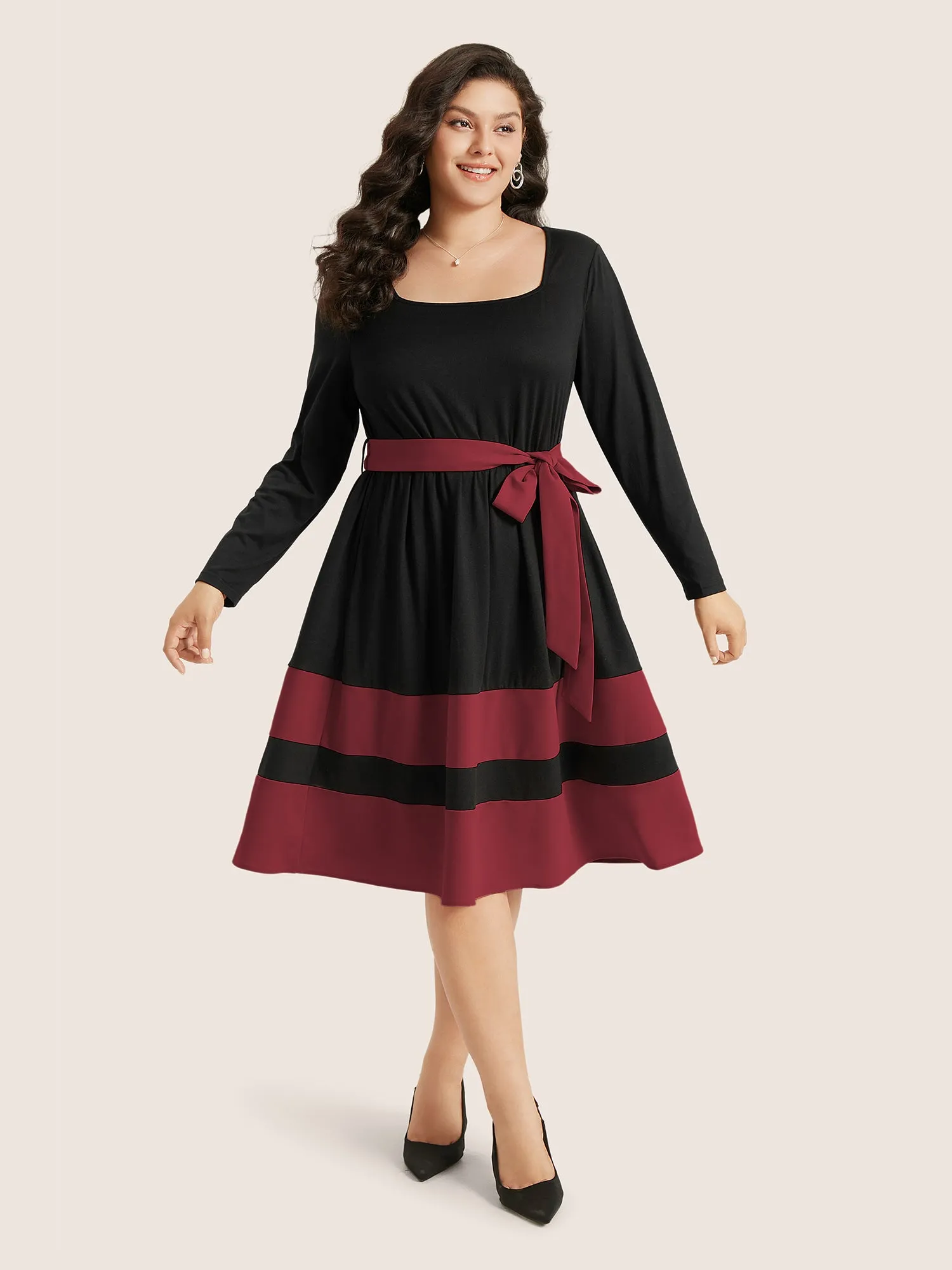 Two Tone Belted Bowknot Square Neck Dress sold by Bloomchic product image thumbnail 4