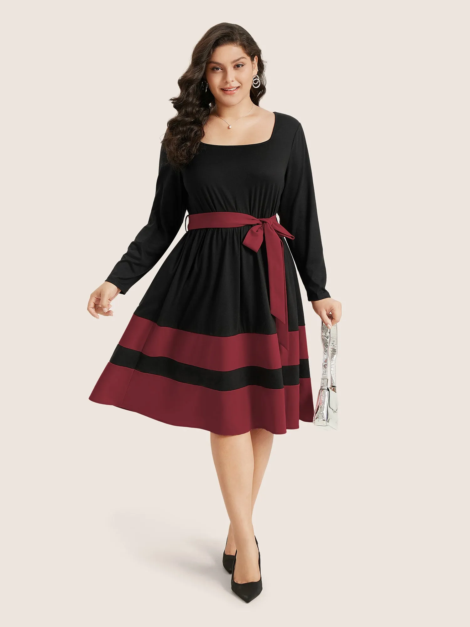 Two Tone Belted Bowknot Square Neck Dress sold by Bloomchic product image thumbnail 3