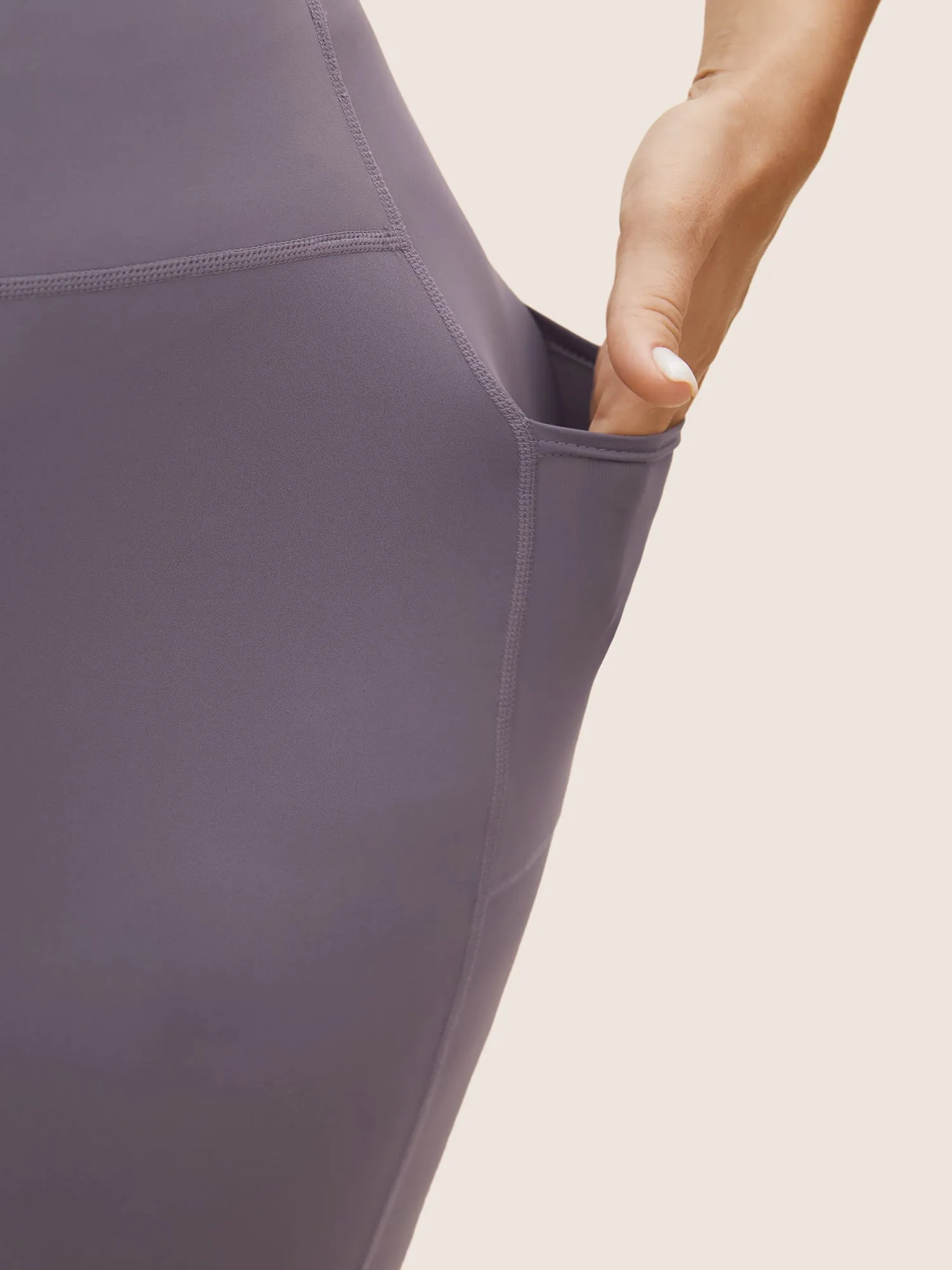 High Rise Side Pocket Skinny Leggings sold by Bloomchic product image thumbnail 5