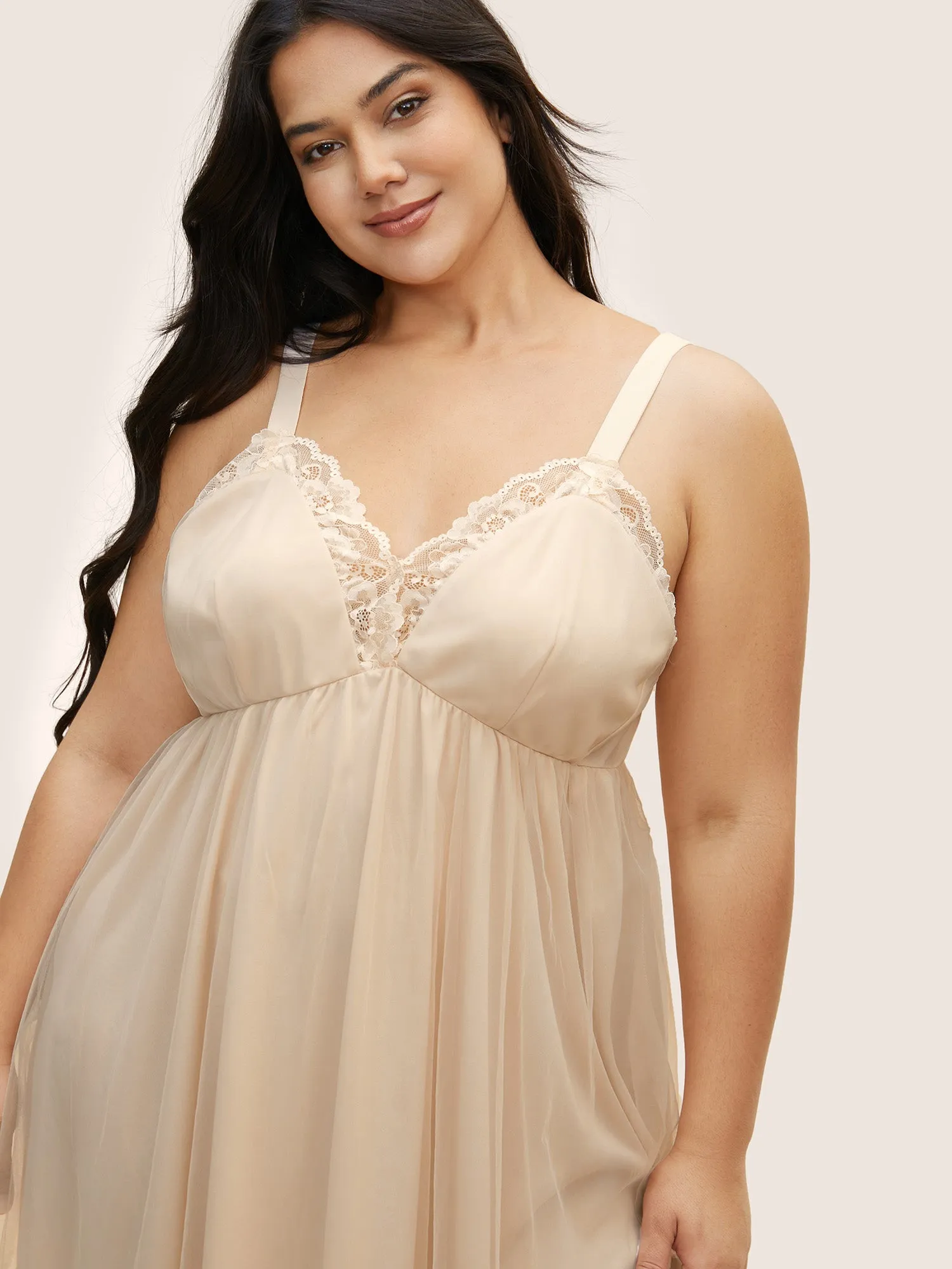 V Neck Solid Guipure Lace Sleep Dress sold by Bloomchic product image thumbnail 4