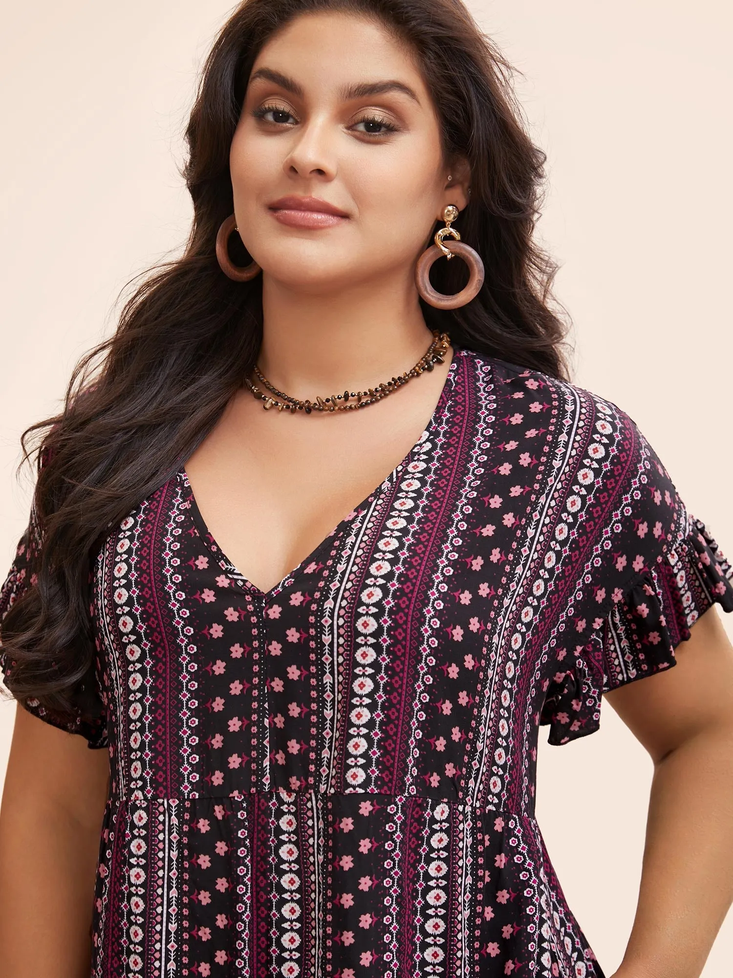 Bandana Print Pocket V Neck Ruffle Sleeve Dress sold by Bloomchic product image thumbnail 2