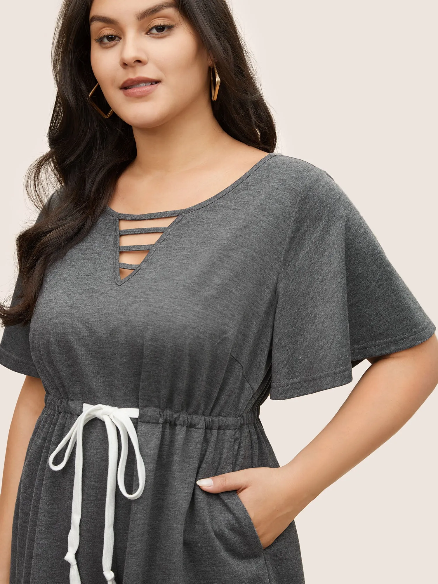 Solid Keyhole Drawstring Pocket Jumpsuit sold by Bloomchic product image thumbnail 4