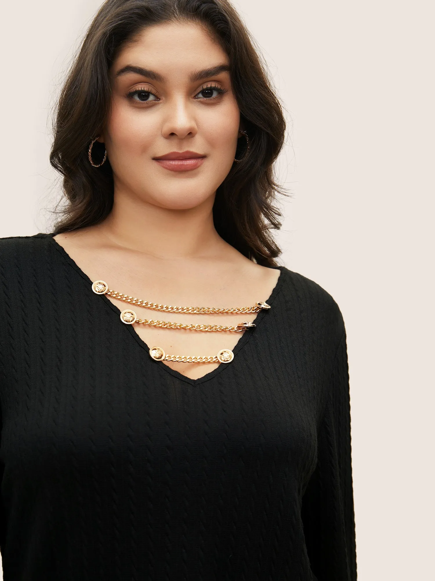 Plain Textured Metal Chain Detail T-shirt sold by Bloomchic product image thumbnail 4