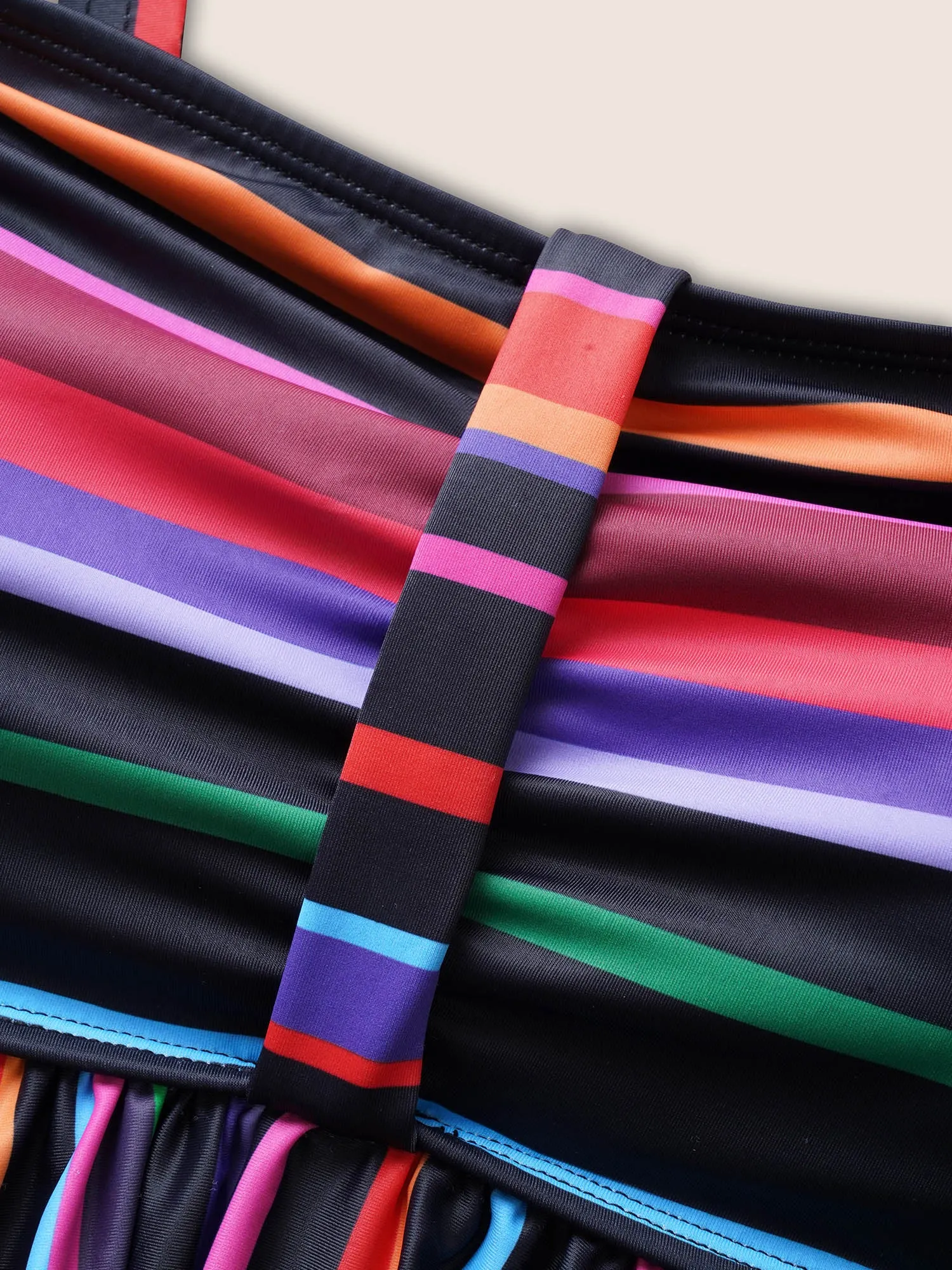 Heart Neckline Striped Contrast Gathered Swim Top sold by Bloomchic product image thumbnail 5