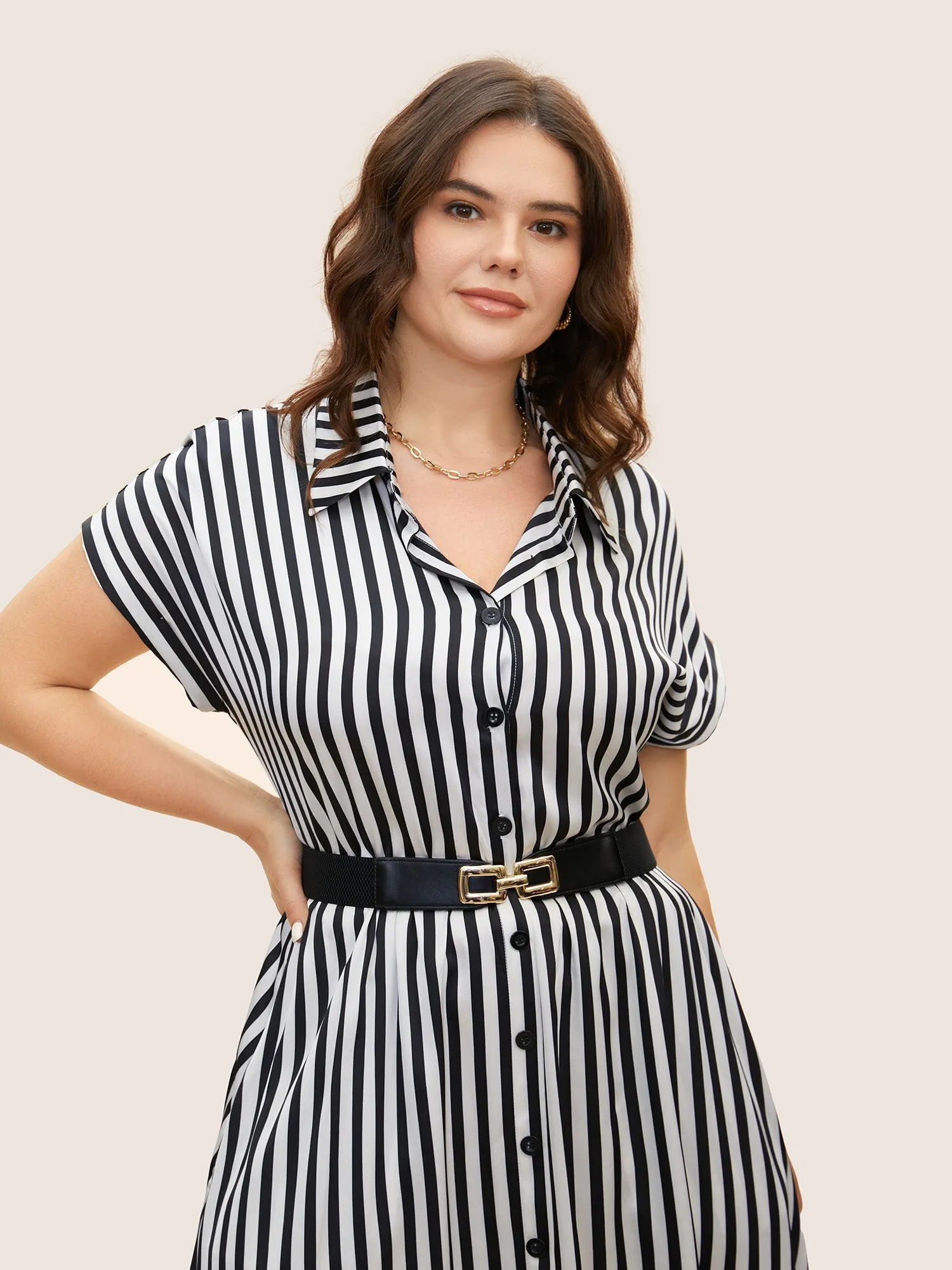 Gold Square Shaped Elastic Waist Belt sold by Bloomchic