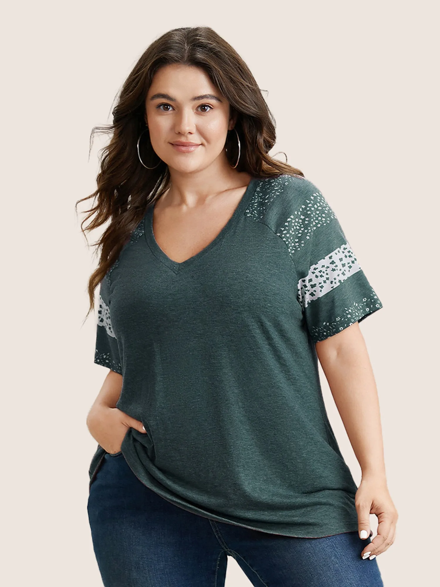 Ditsy Floral Colorblock Contrast Raglan Sleeve T-shirt sold by Bloomchic