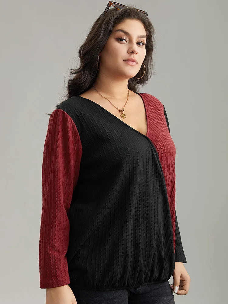 Two Tone Textured V Neck T-shirt sold by Bloomchic product image thumbnail 3