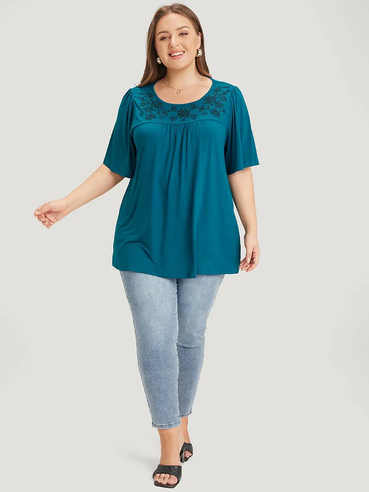 Supersoft Essentials Floral Embroidered Gathered Ruffle Sleeve T-shirt sold by Bloomchic product image thumbnail 4