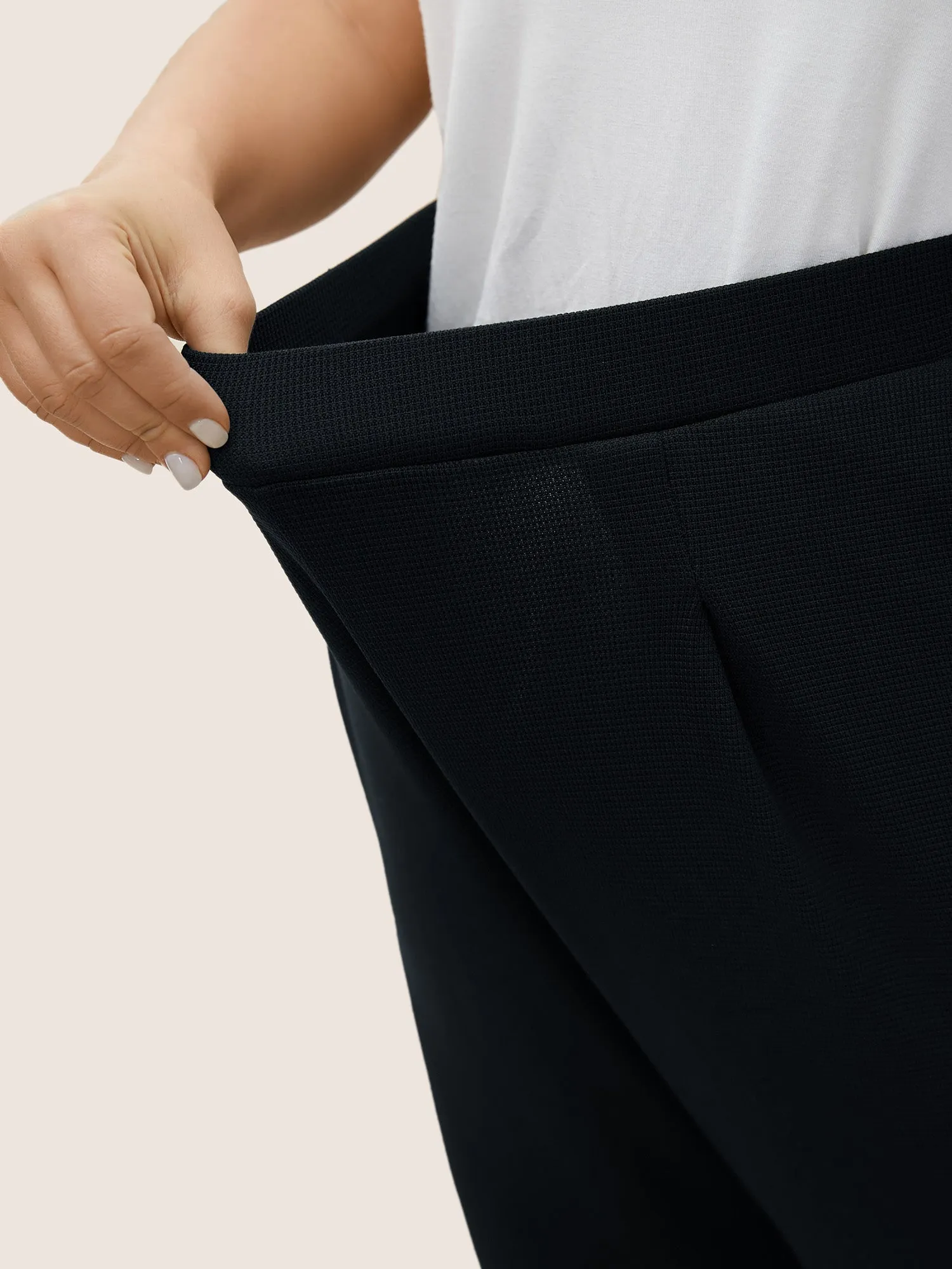 Solid Mid Rise Gathered Elastic Waist Pants sold by Bloomchic product image thumbnail 4