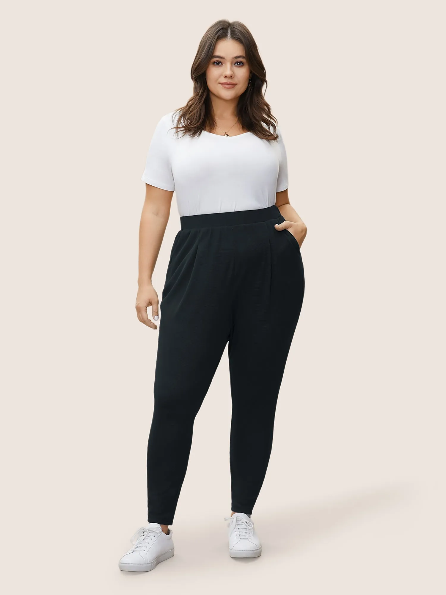 Solid Mid Rise Gathered Elastic Waist Pants sold by Bloomchic product image thumbnail 3