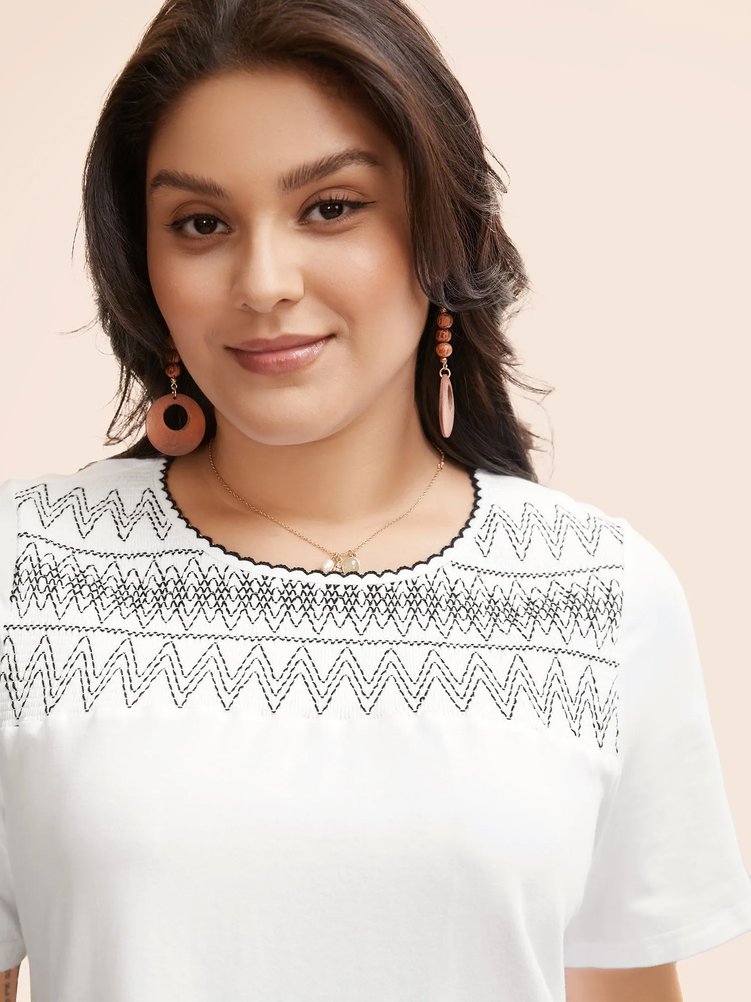 Round Neck Embroidered Shirred T-shirt sold by Bloomchic product image thumbnail 4