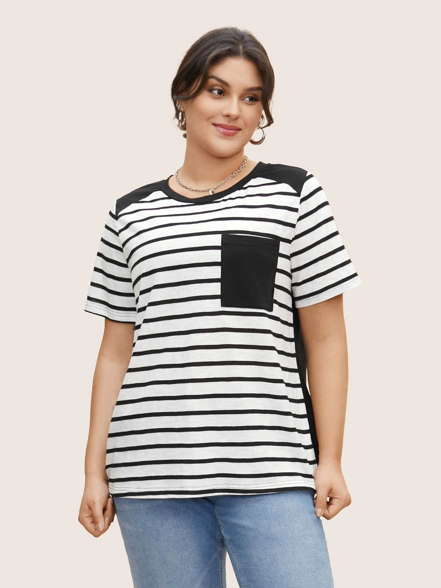 Round Neck Striped Patchwork Patched Pocket T-shirt sold by Bloomchic product image thumbnail 2