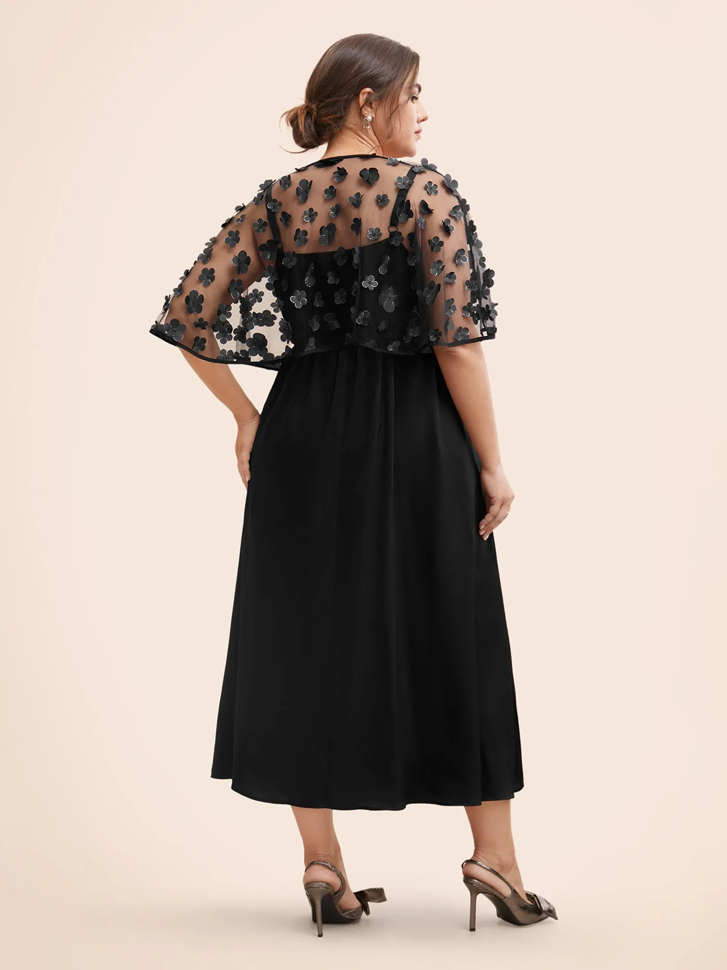 Two-Piece Appliques Mesh Shawl Split Hem Dress sold by Bloomchic product image thumbnail 4