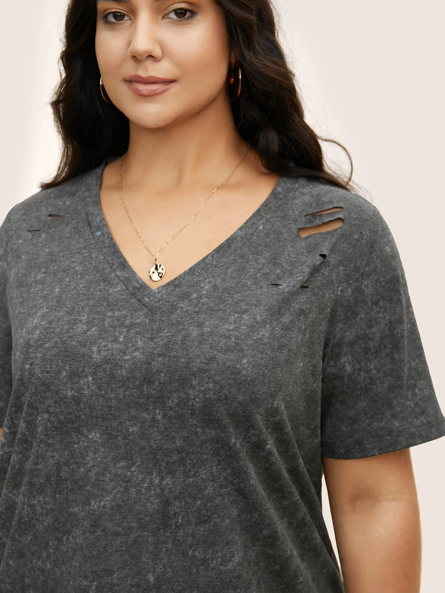 Vintage Heather V Neck Distressed T-shirt sold by Bloomchic product image thumbnail 4