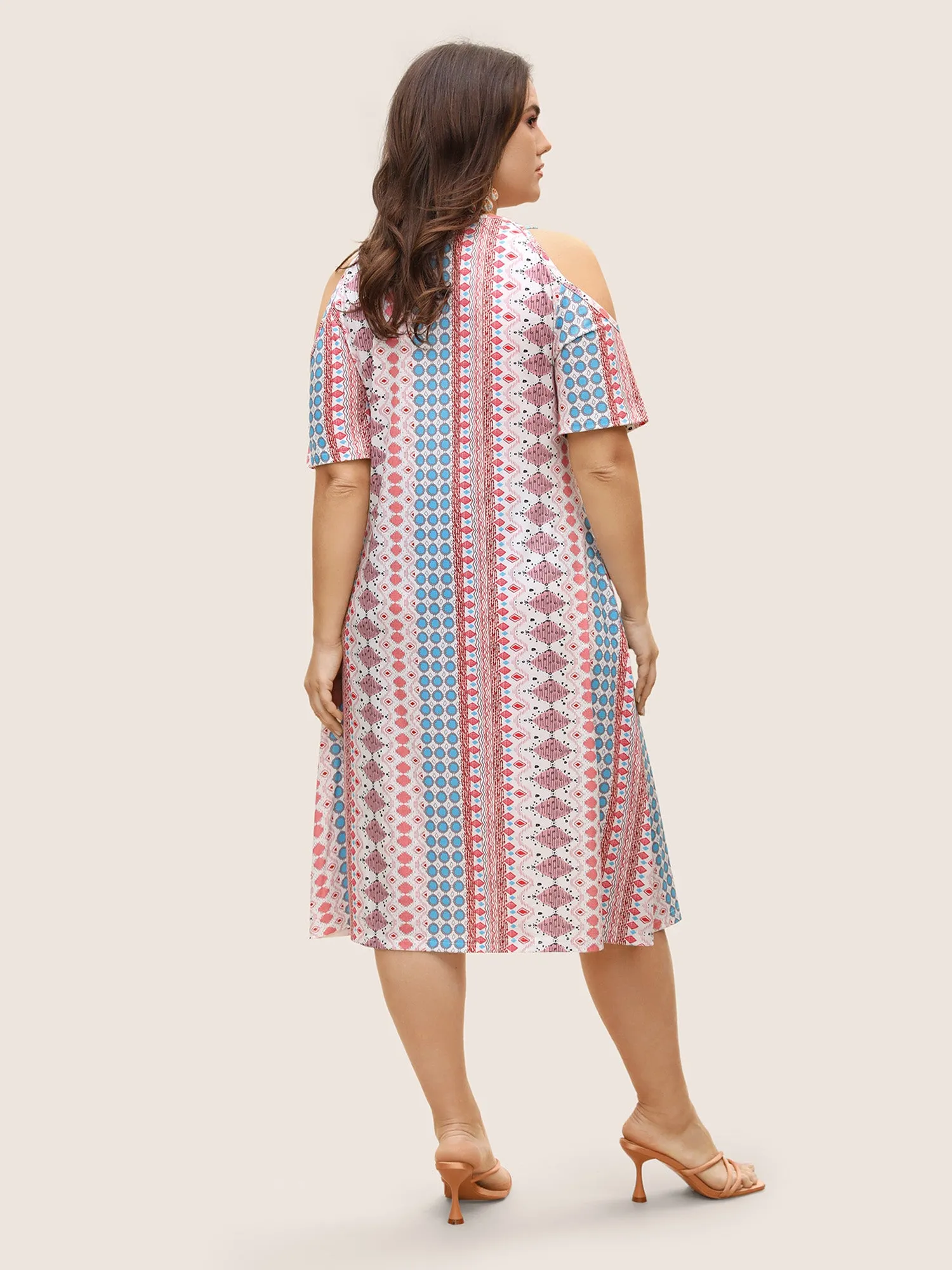 Geometric Bandana Print Cold Shoulder Midi Dress sold by Bloomchic product image thumbnail 3